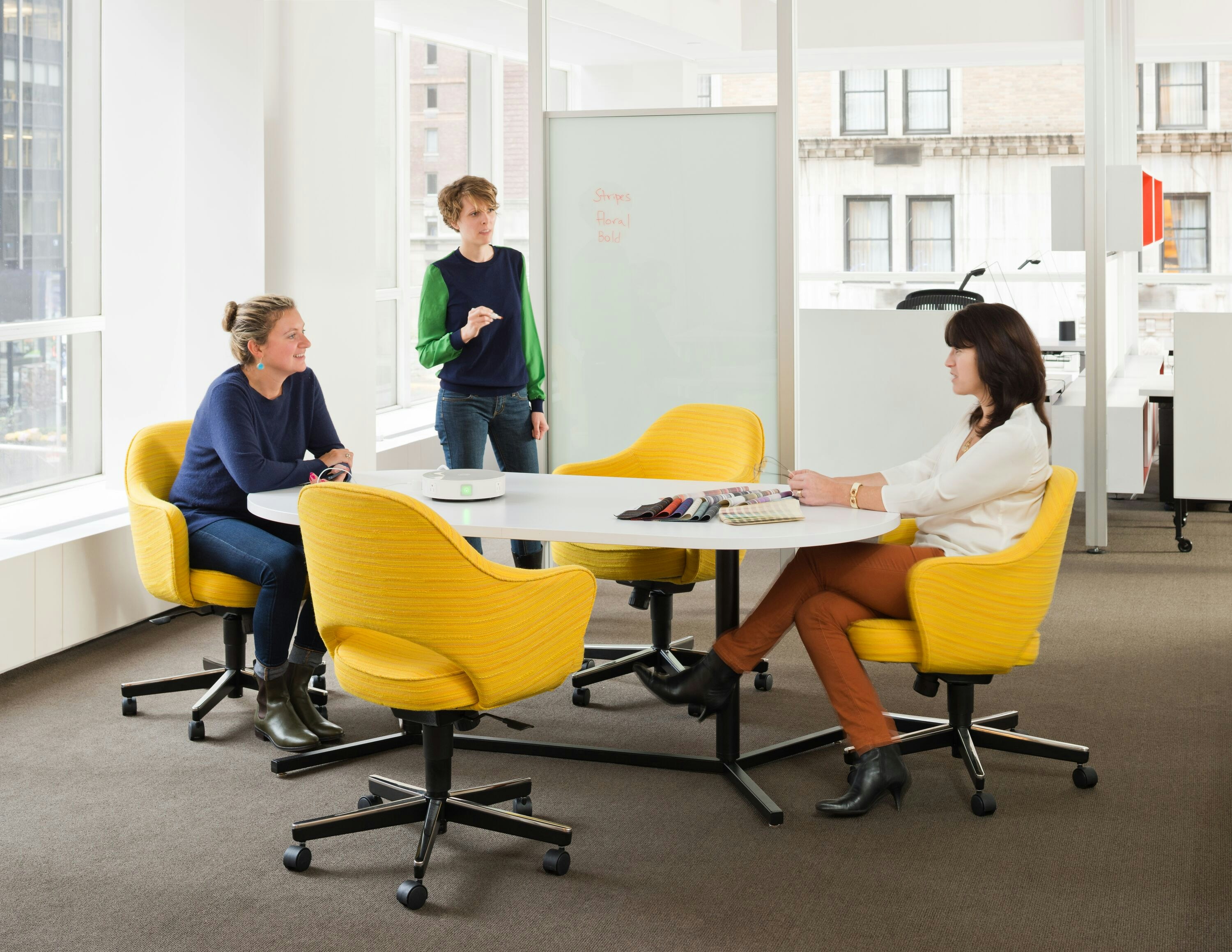 Antenna® YBase Tables Knoll