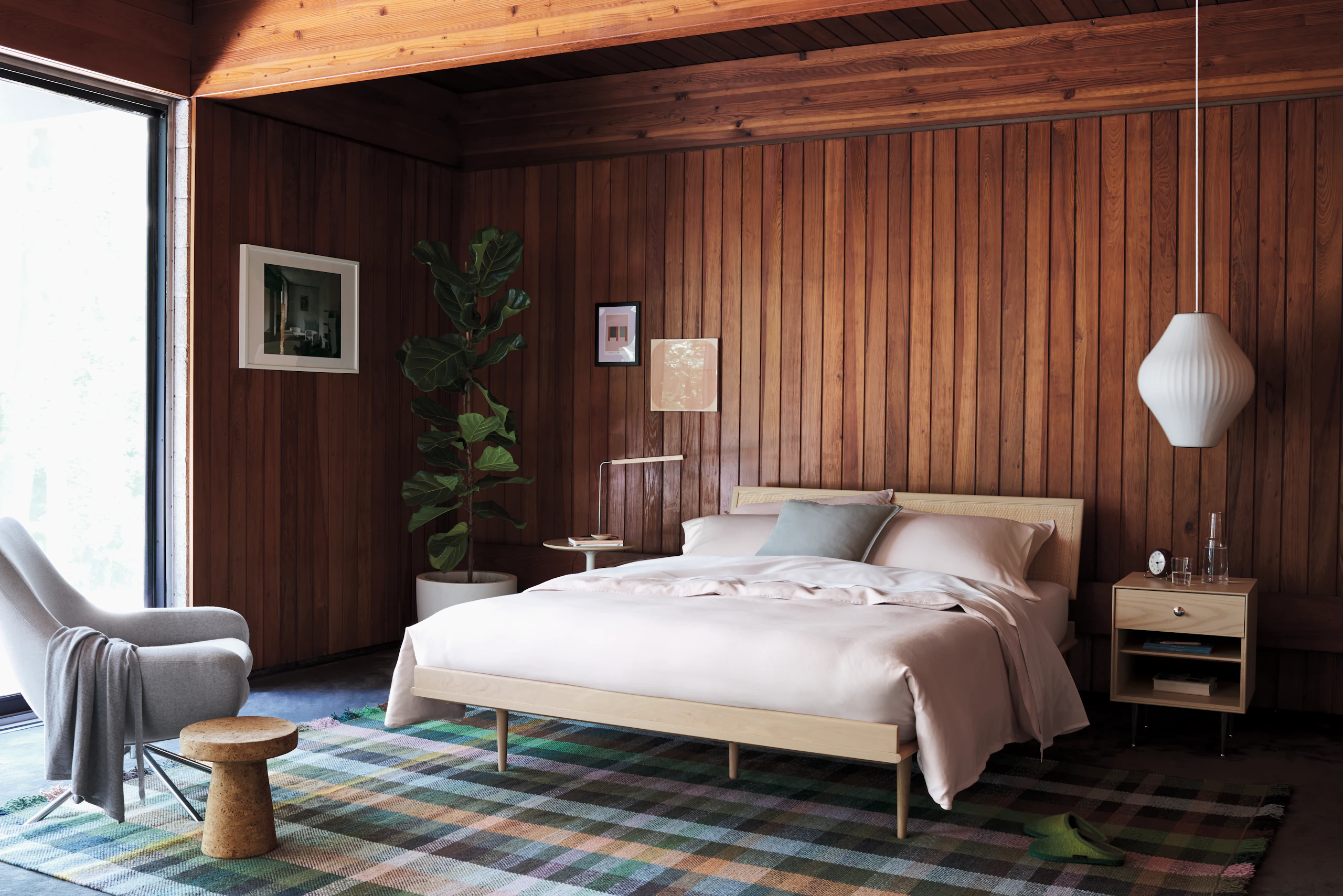 Nelson Thin Edge Bed and DWR Sheets