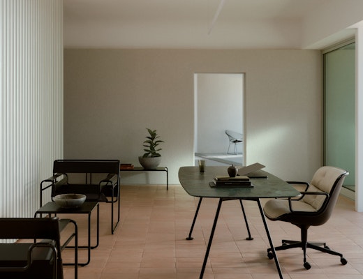 Pollock Executive Chair at Grasshopper Table Pollock Executive Chair Grasshopper Table