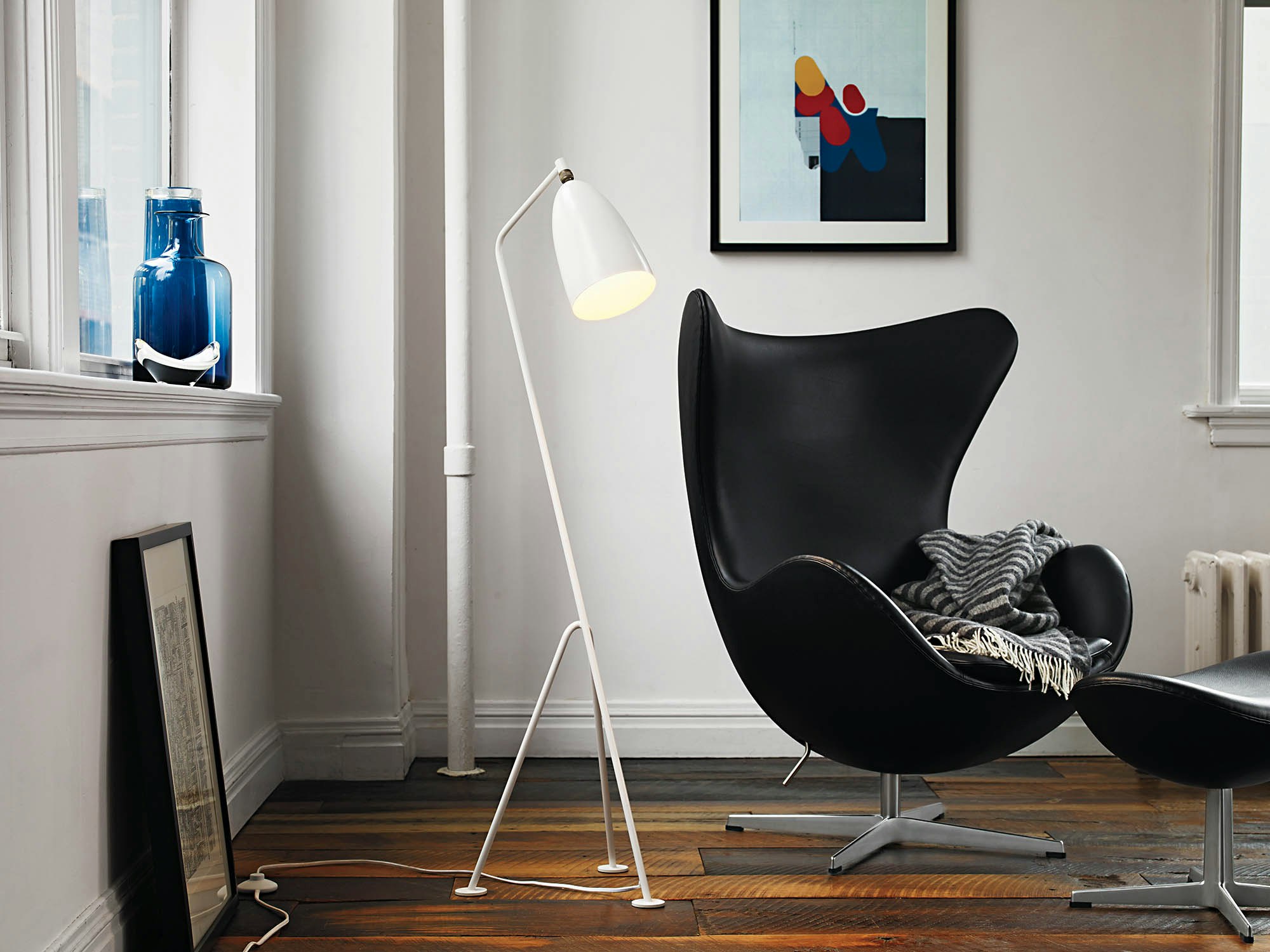 black swivel egg chair