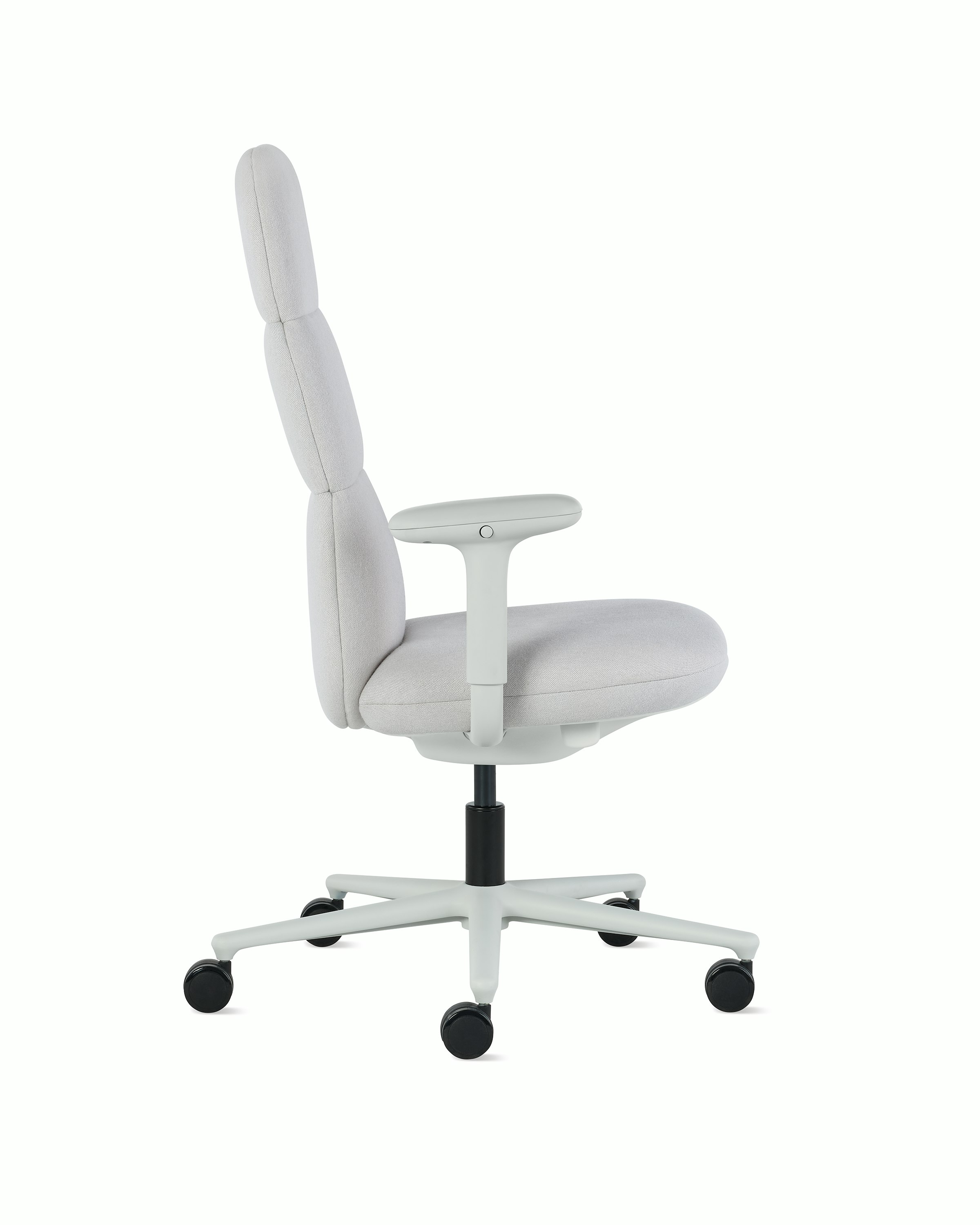 Side view of a high-back Asari chair by Herman Miller in light grey with height adjustable arms.