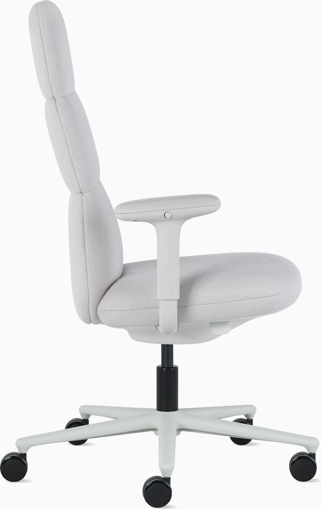 Side view of a high-back Asari chair by Herman Miller in light grey with height adjustable arms.