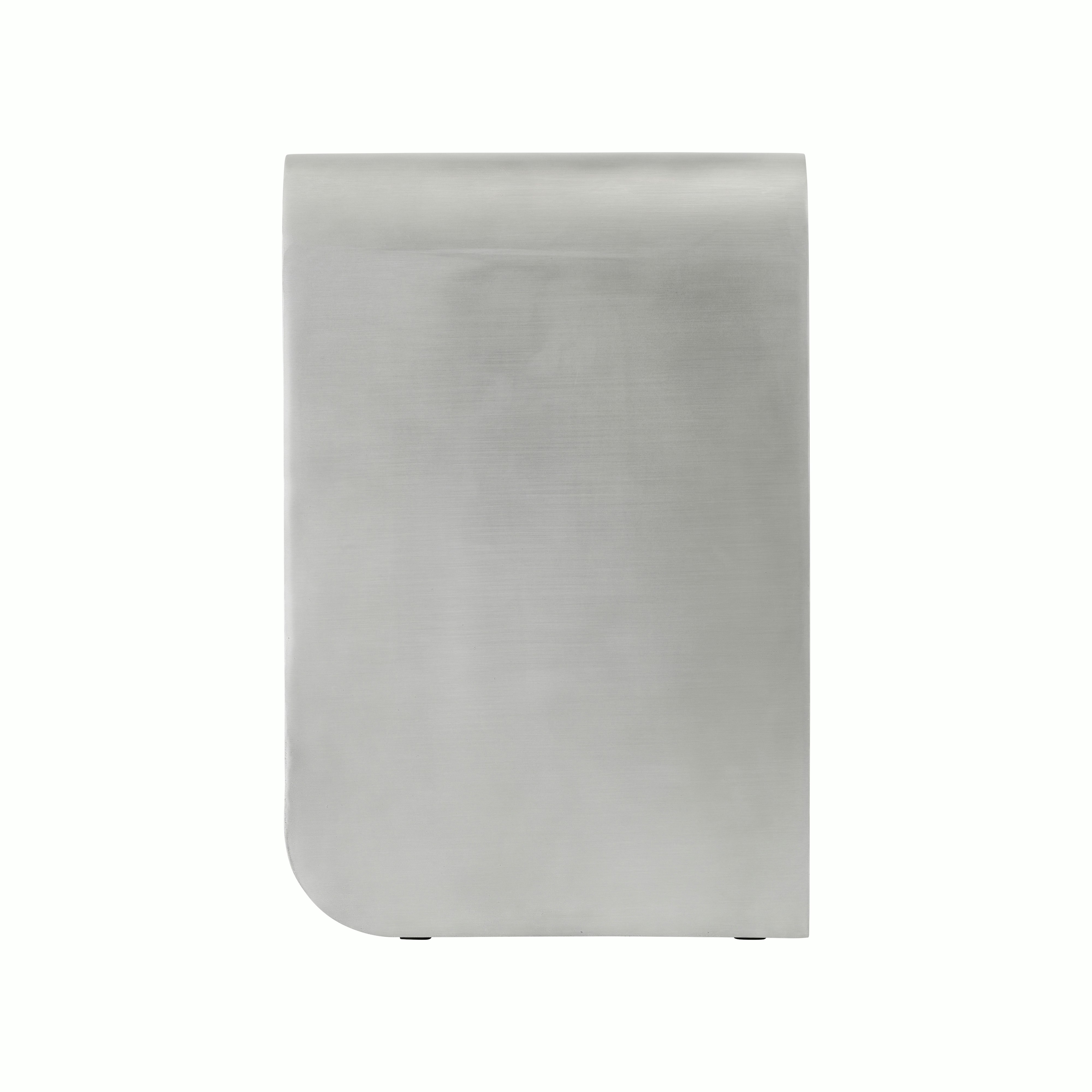 Volume Outdoor Side Table in Aluminum