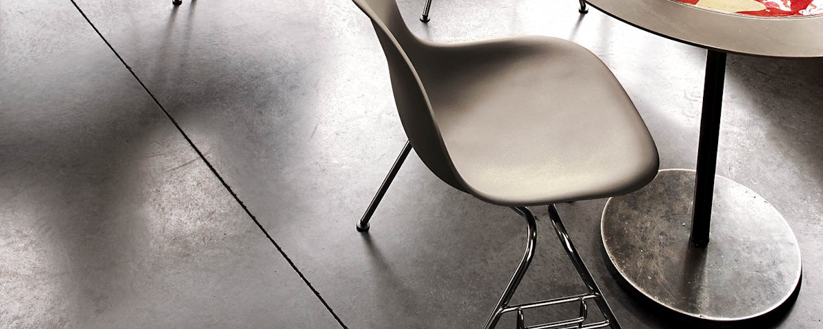 Eames Molded Plastic Side Chair, Stacking Base 