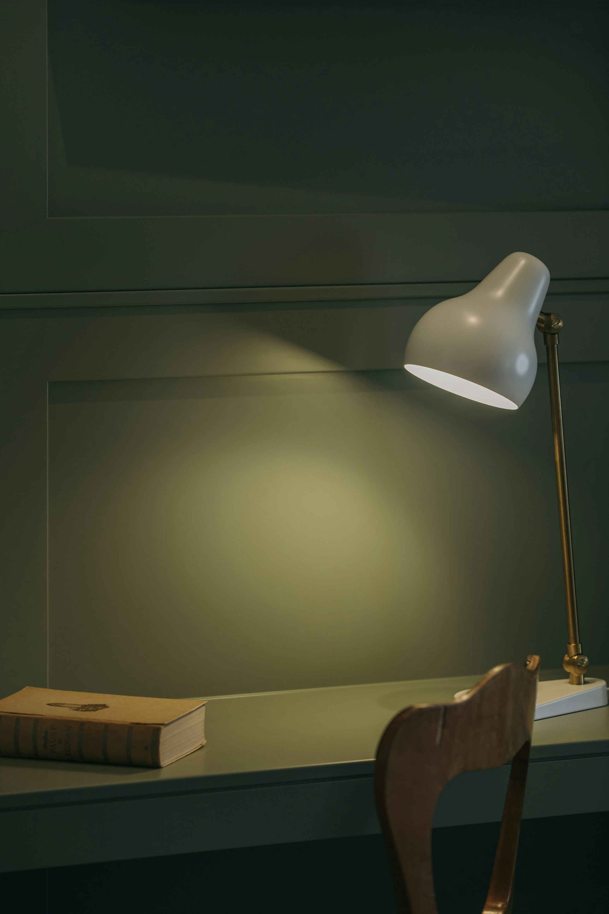VL38 Table Lamp