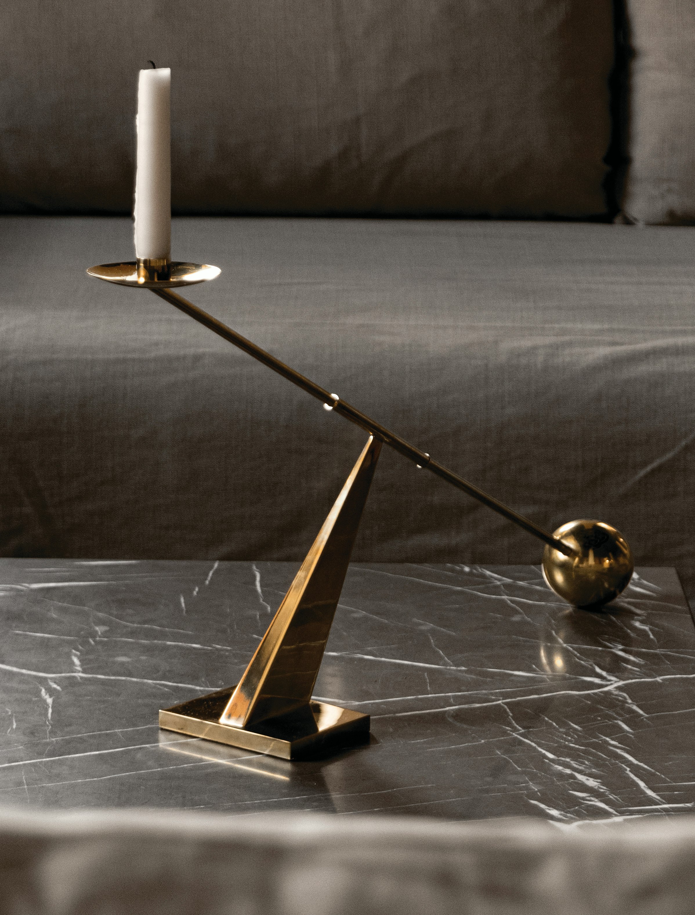 Interconnect Candleholder