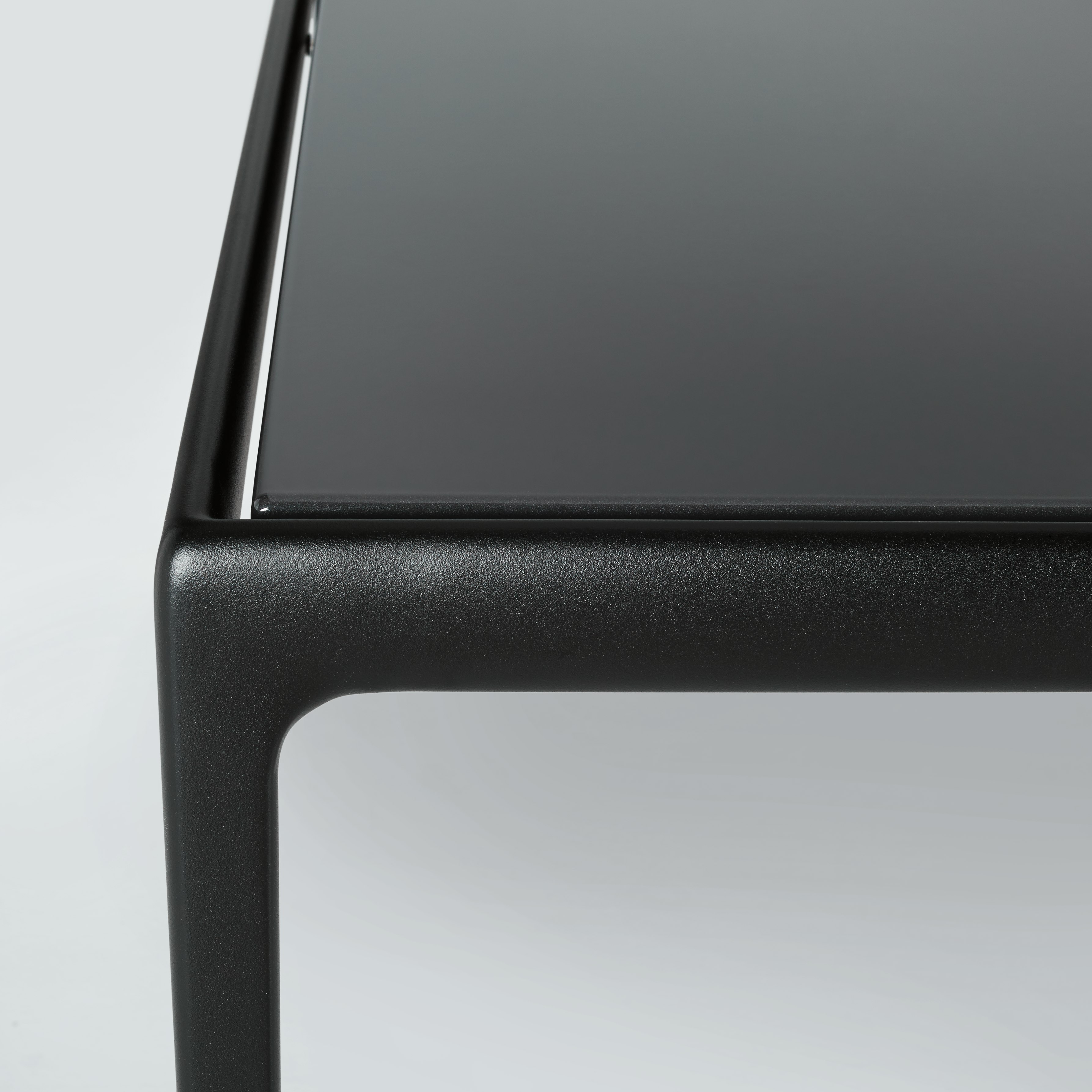 1966 Porcelain Dining Table