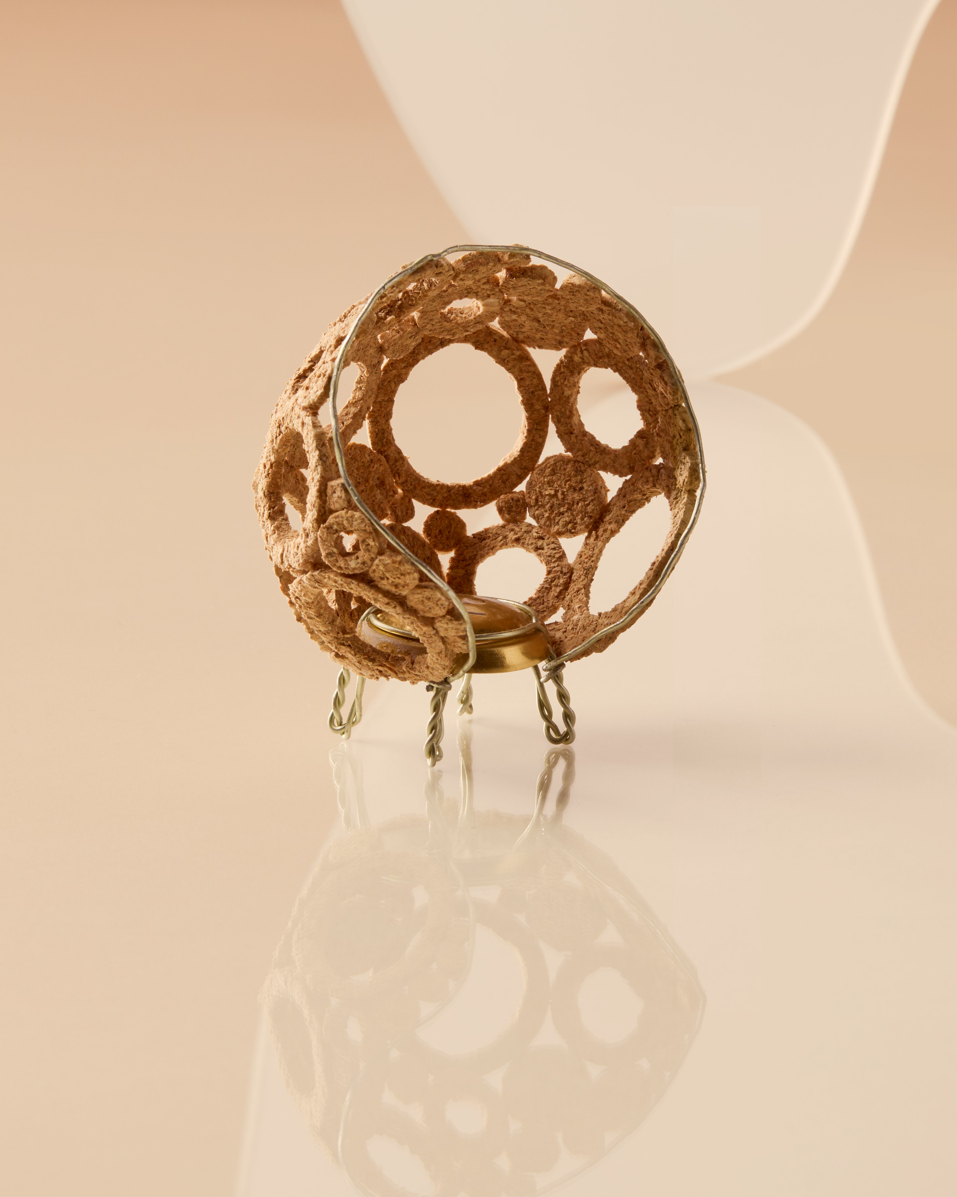 DWR Champagne Chair 2024