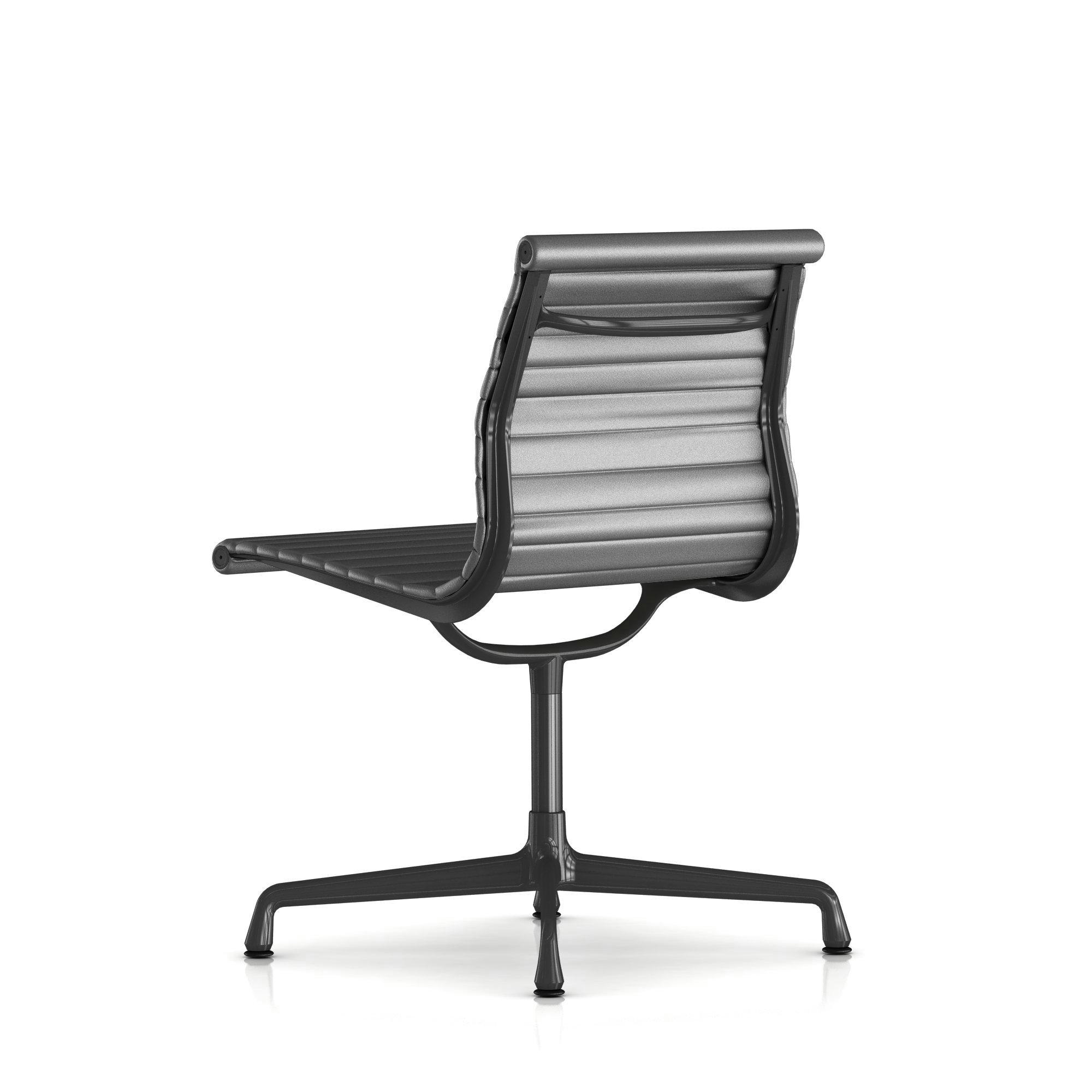 Eames Aluminum Group Side Chair 
