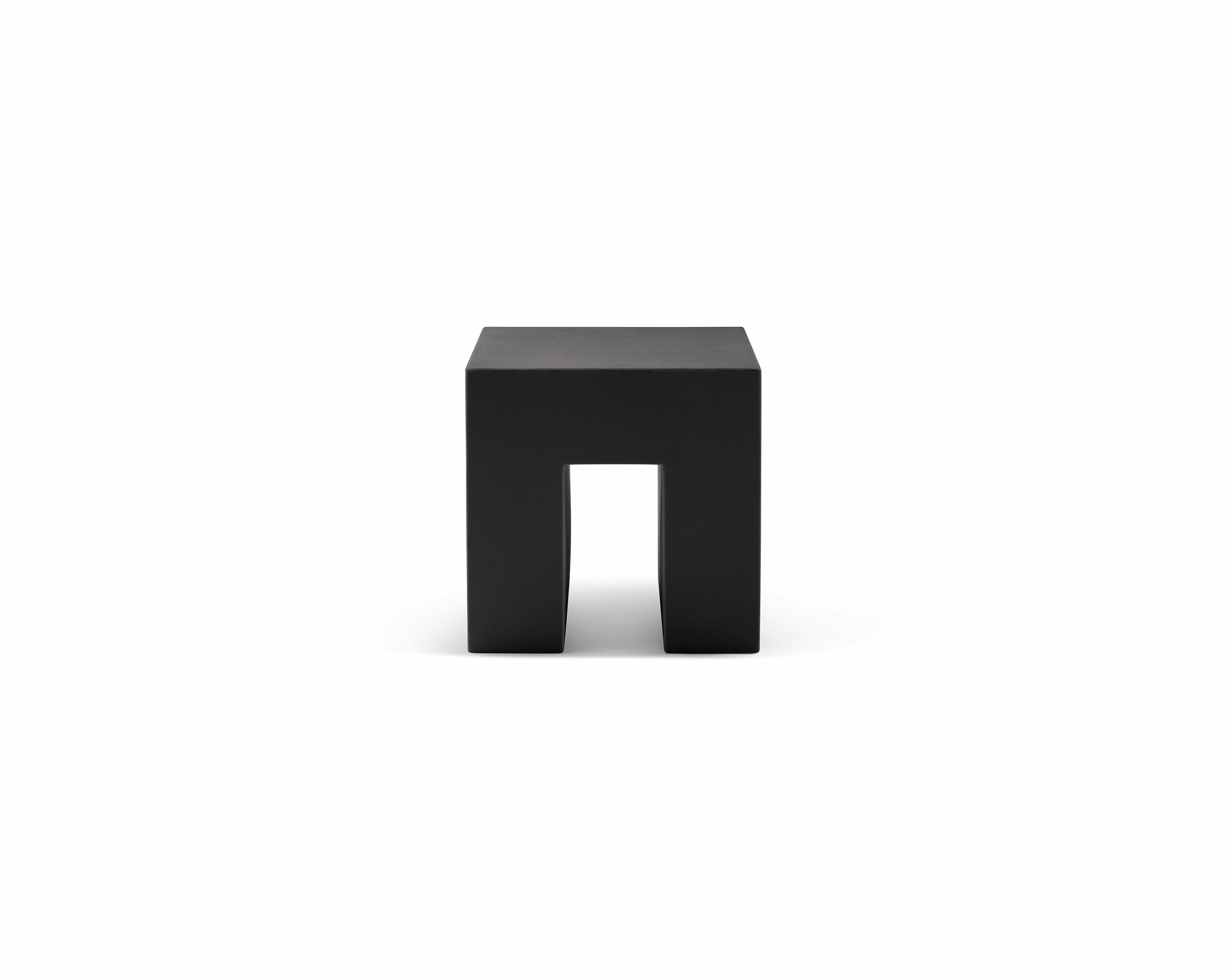 Vignelli Cube