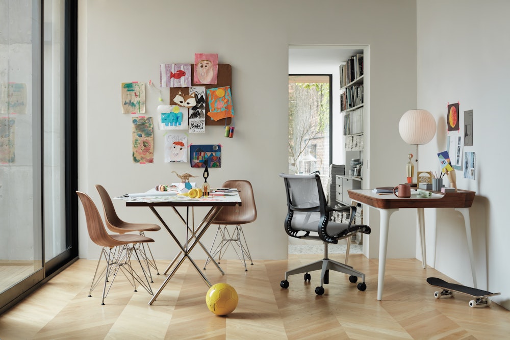 Eames Molded Plywood Side Chair