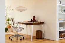 Cosm Chair - Airia Desk Office Bundle