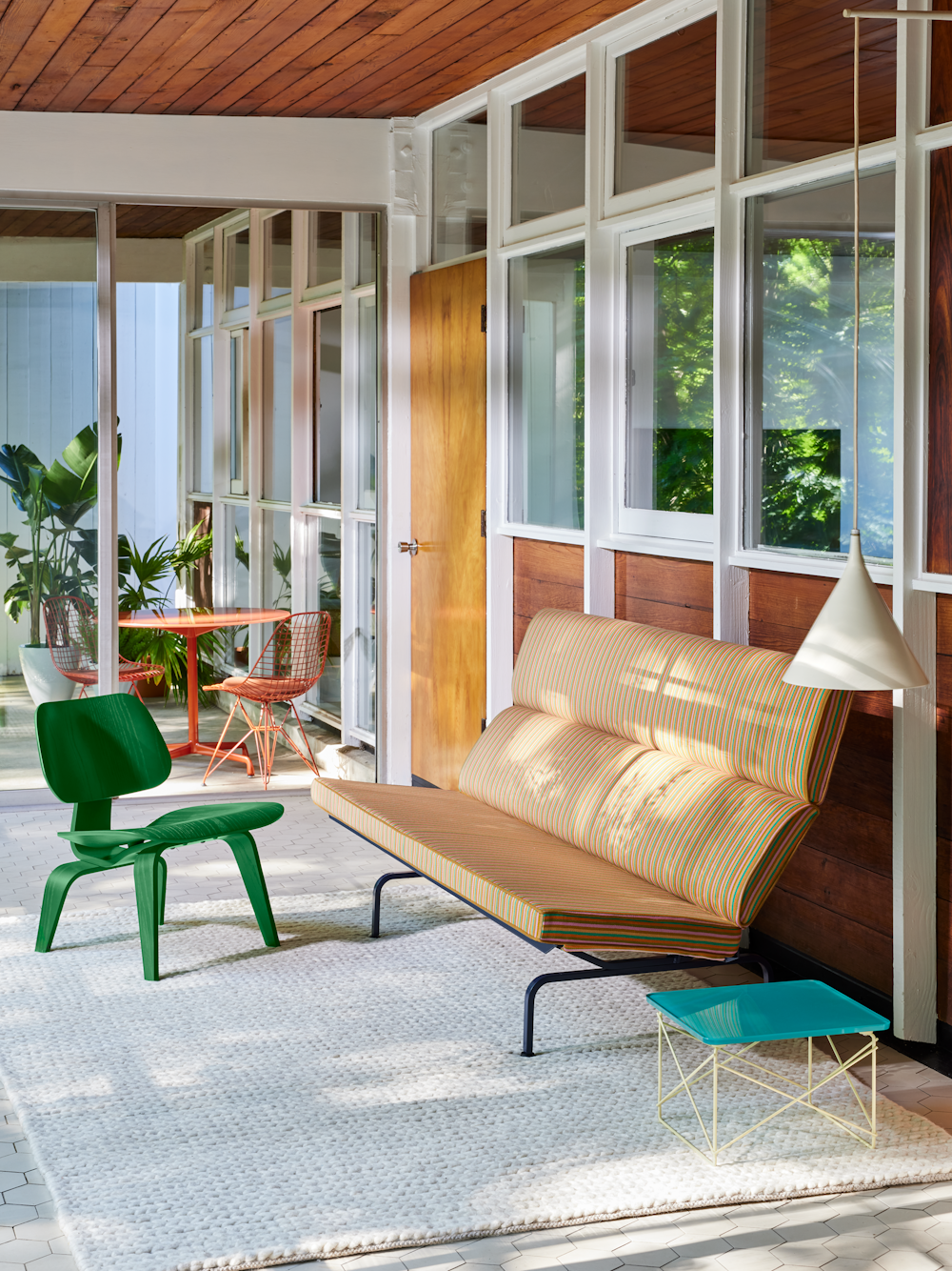 Herman Miller Showroom - Eames Office