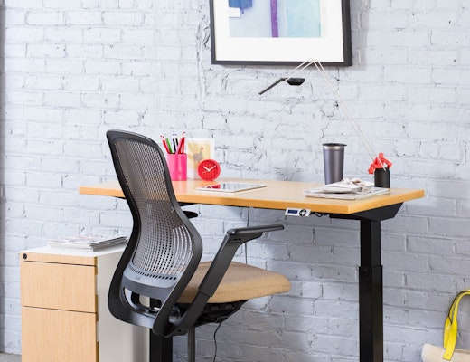 Knoll sit to stand Tone Height-Adjustable Table