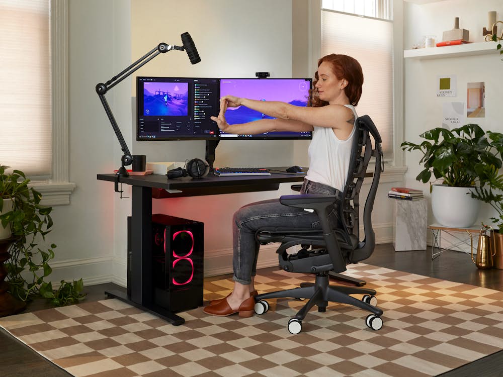 HM Gaming, Lindsey Migliore with Embody Gaming and Motia Desk
