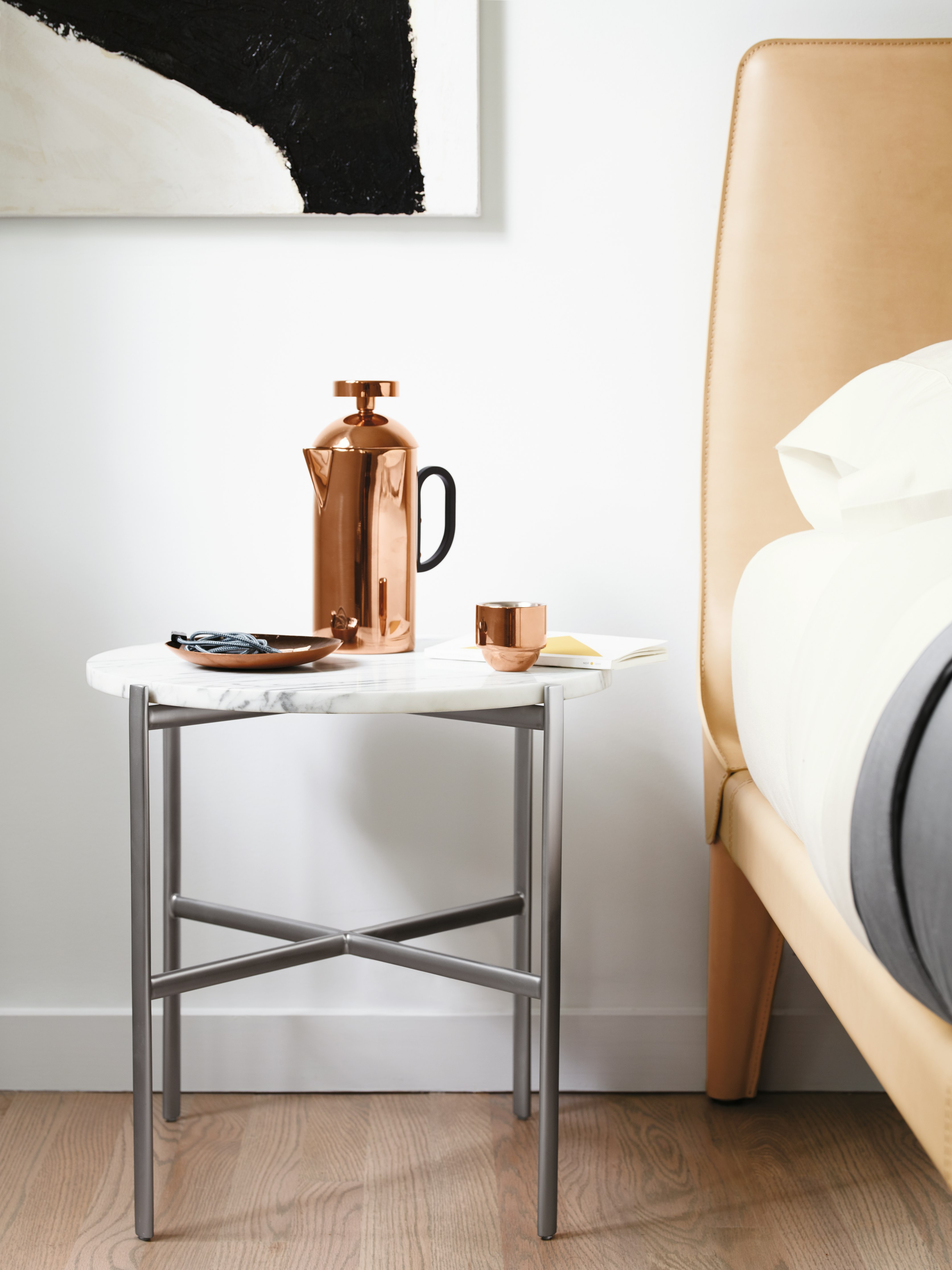 sylvain outline side table