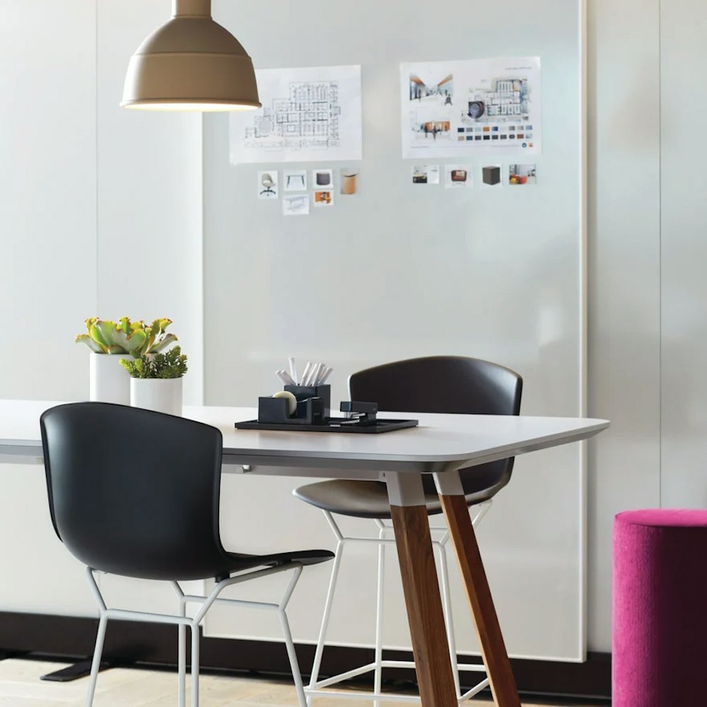 Bertoia Molded Shell Stool