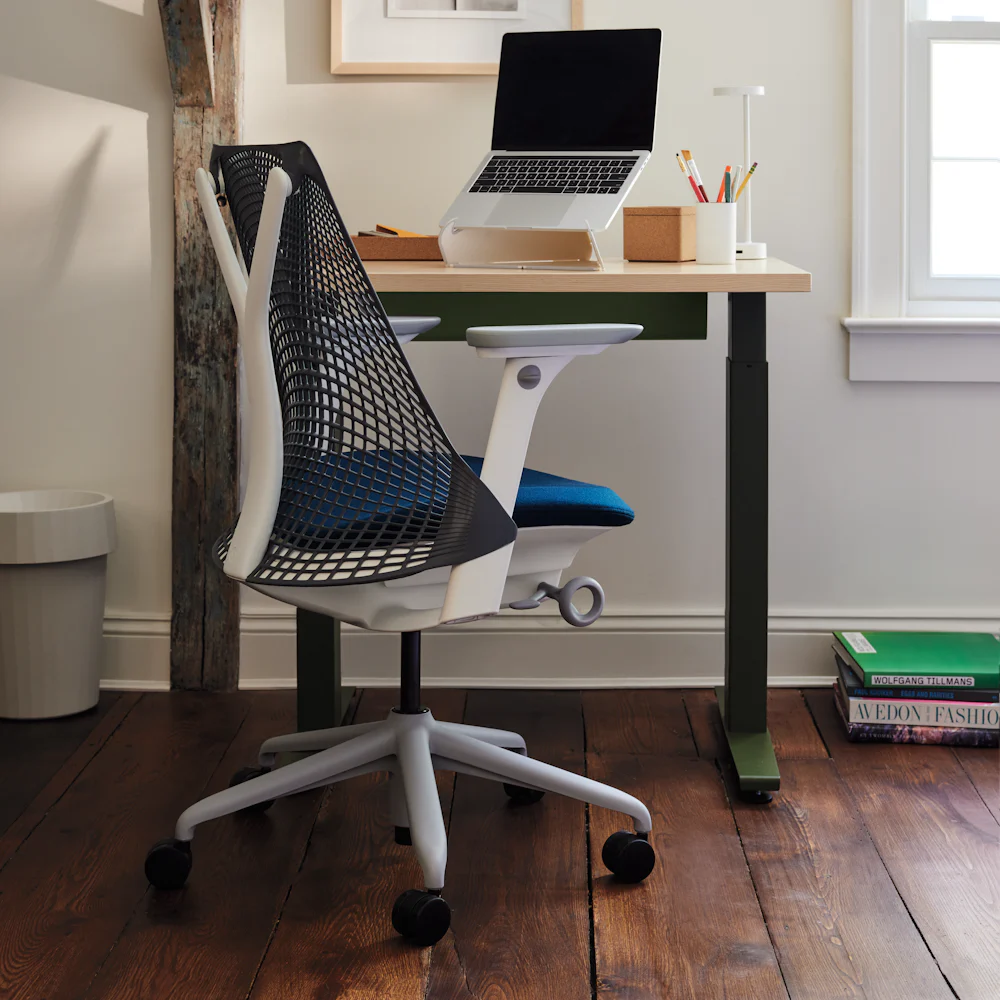 Ergonomic Office Chairs, Desk Chairs & Task Chairs – Herman Miller Store