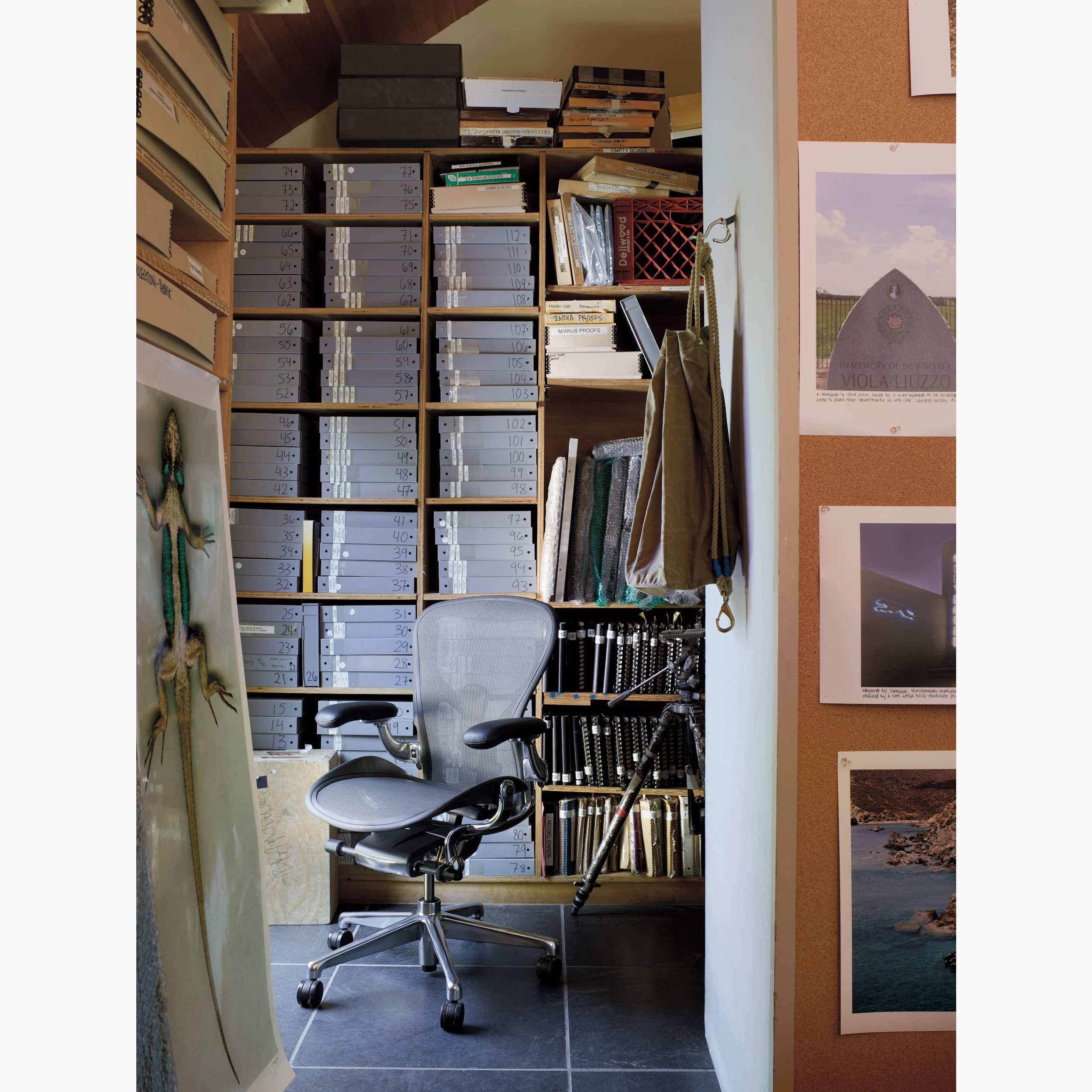 Aeron Chair – Design Within Reach