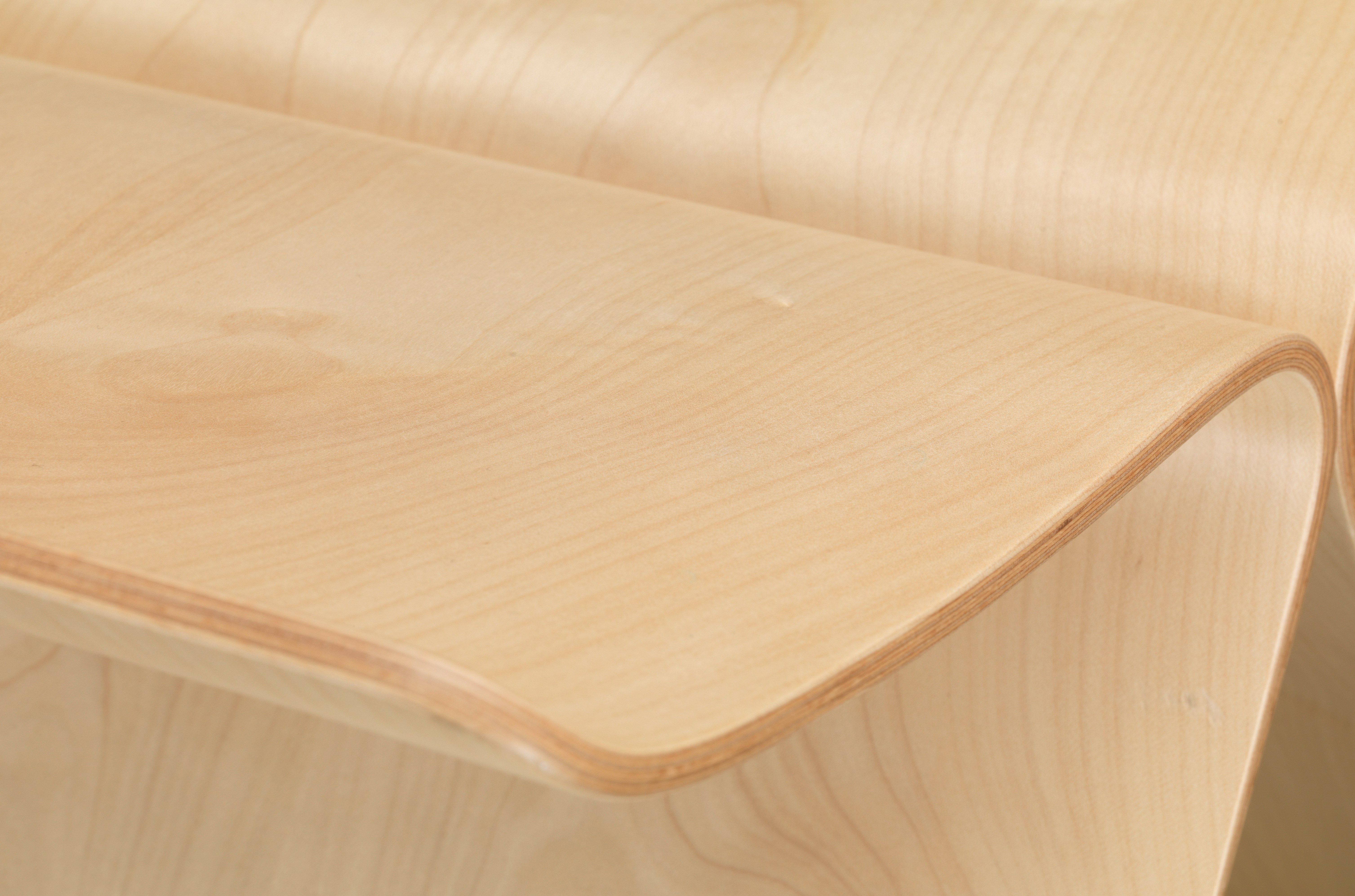 Yanagi Butterfly Stool in Maple