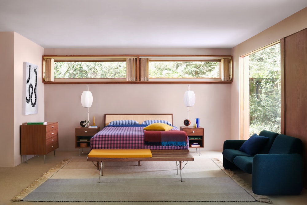 Nelson Thin Edge Bed