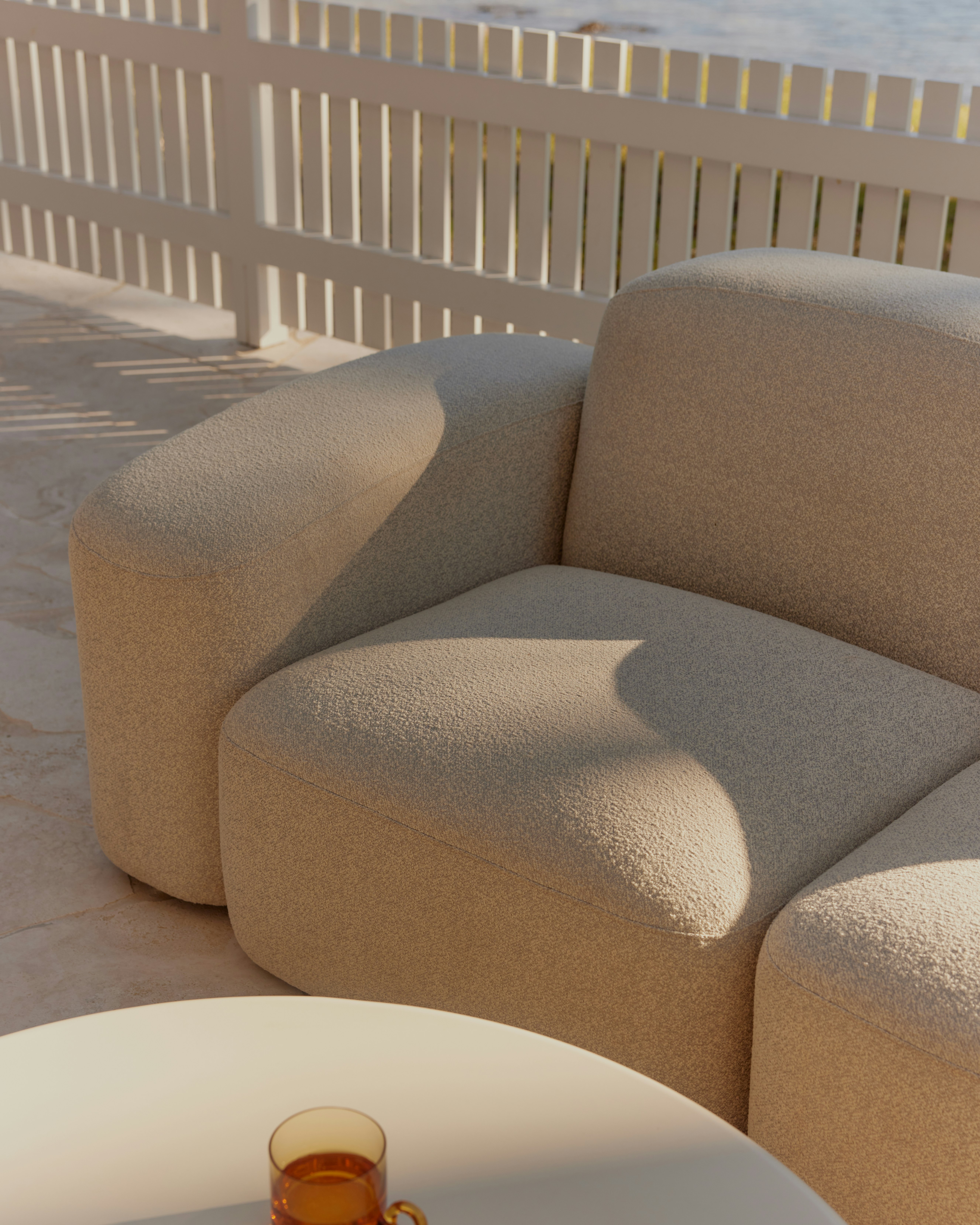 Muse Outdoor One Arm Single Seat