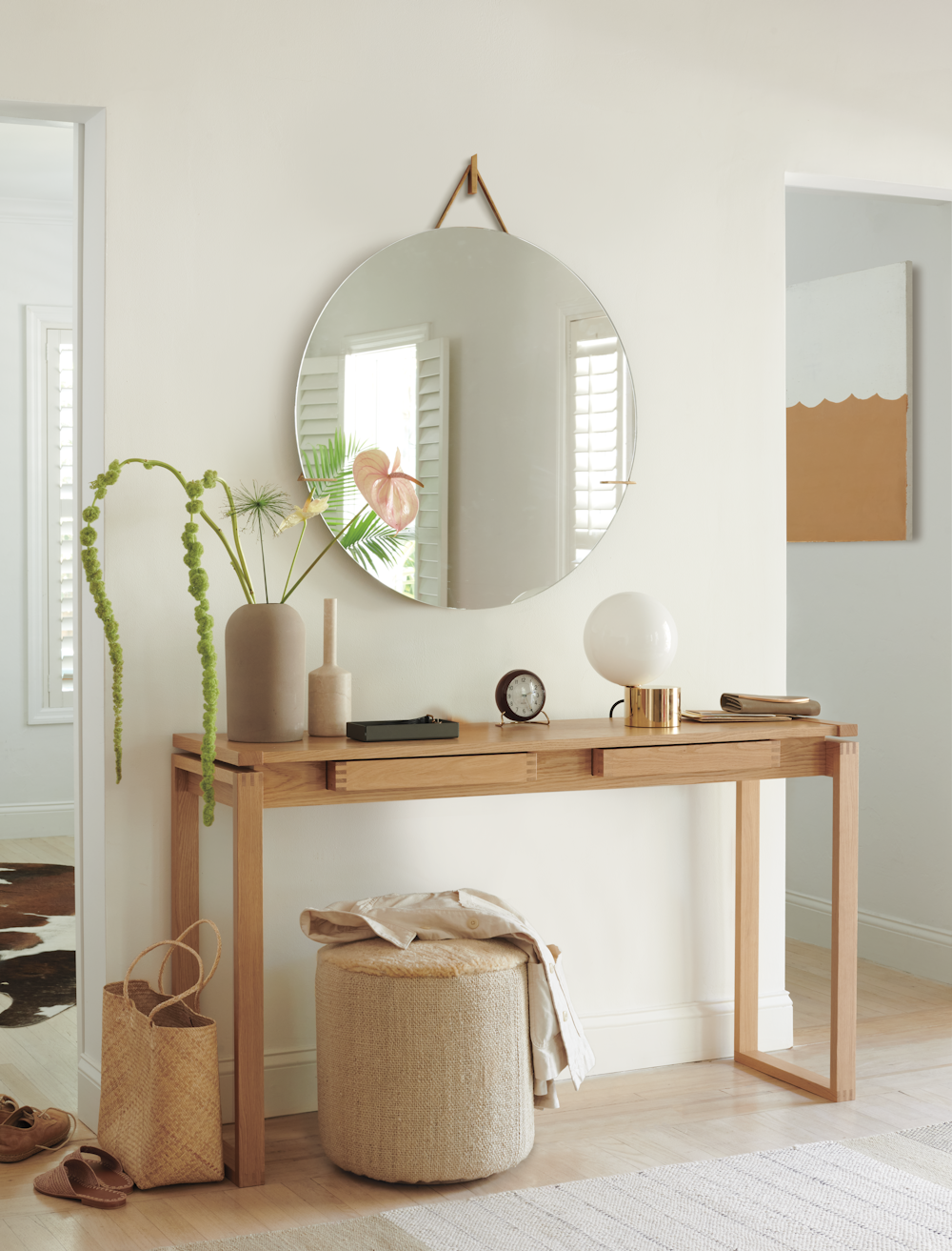 Risom Console Table in a home entryway setting