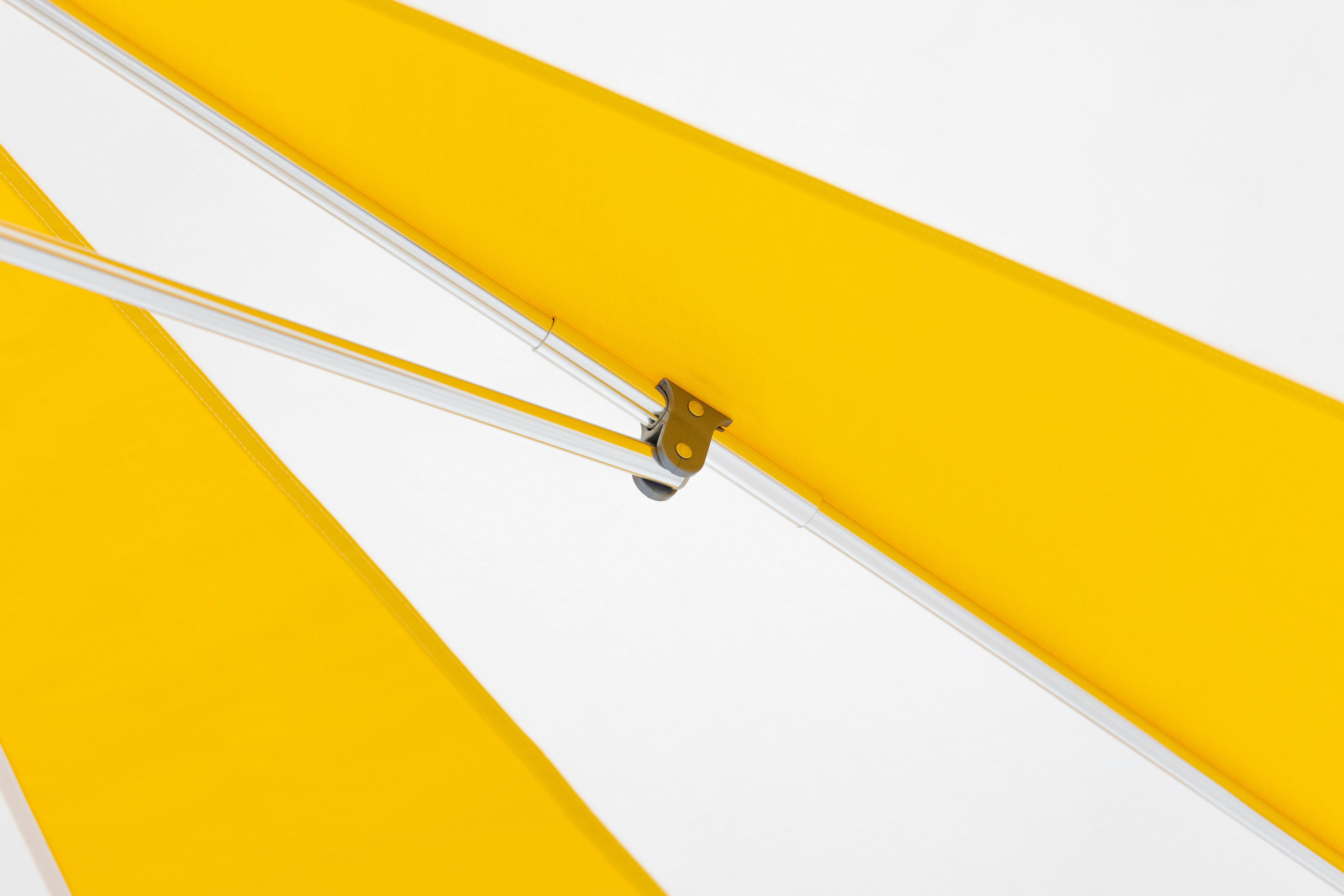 Tuuci Ocean Master Pagoda Umbrella