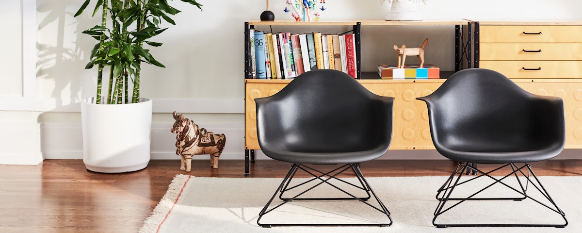 Eames Molded Plastic Low Wire Base Armchair (LAR)