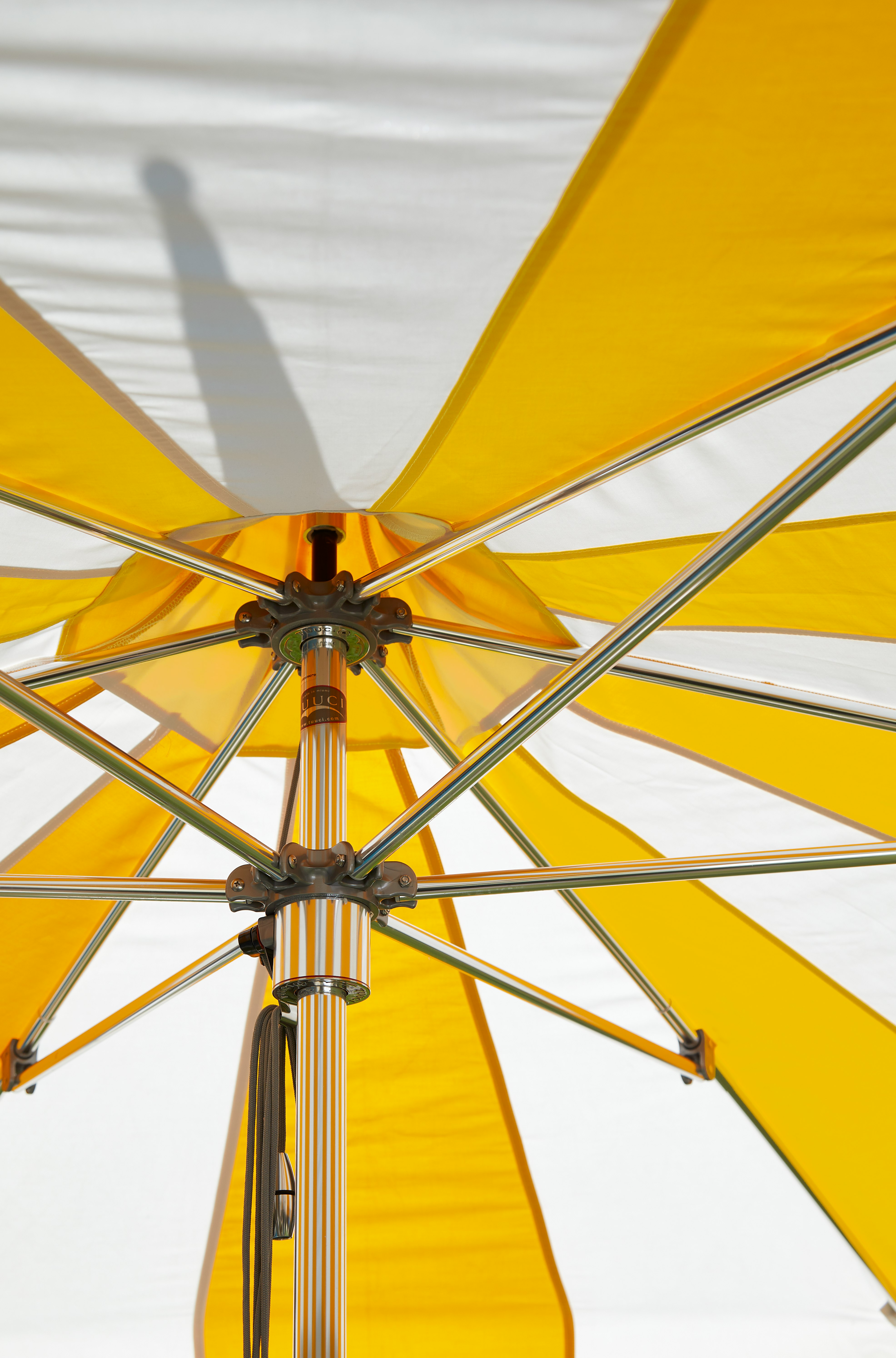 Tuuci Ocean Master Pagoda Umbrella