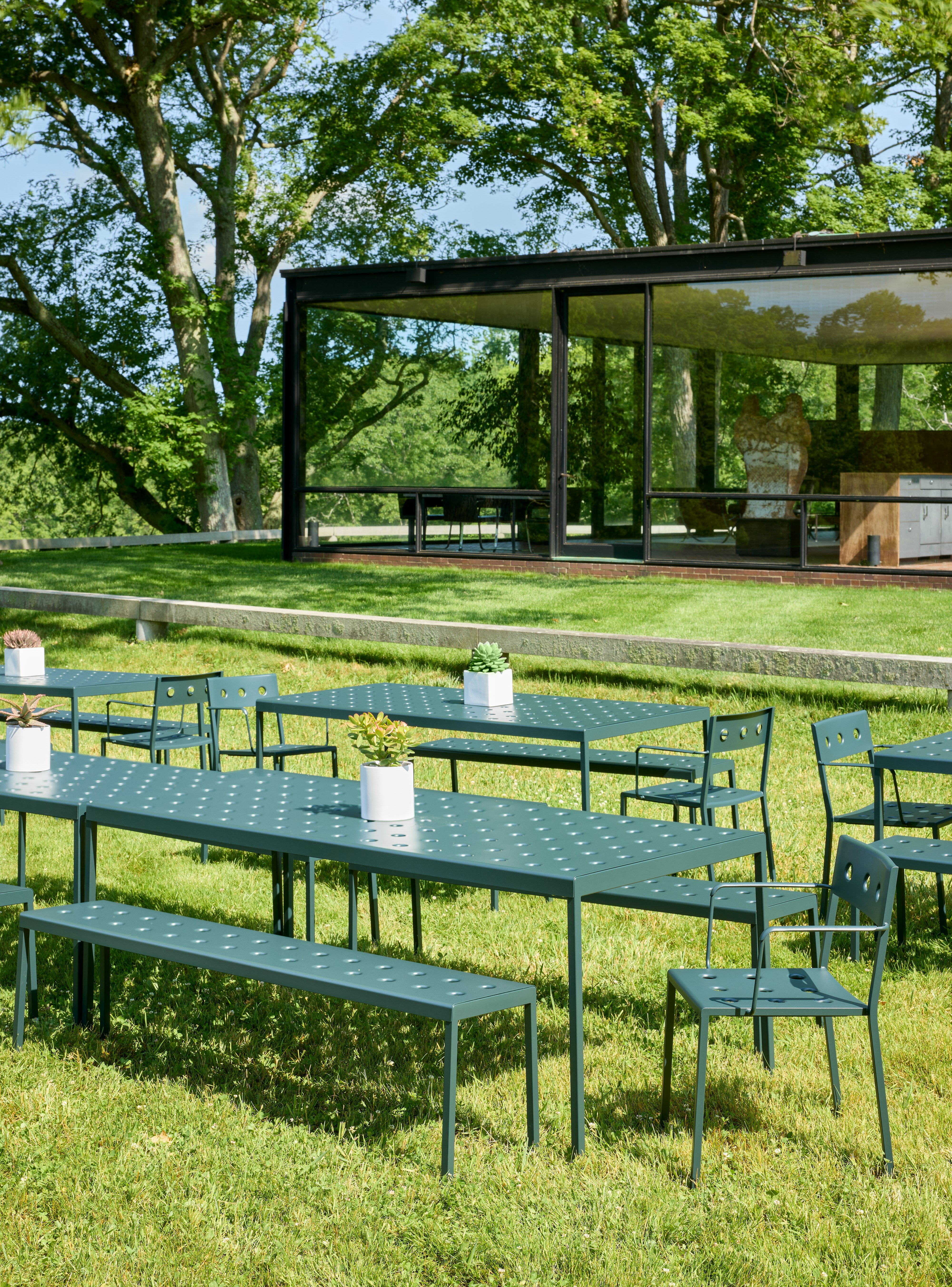 Outdoor Dining Furniture