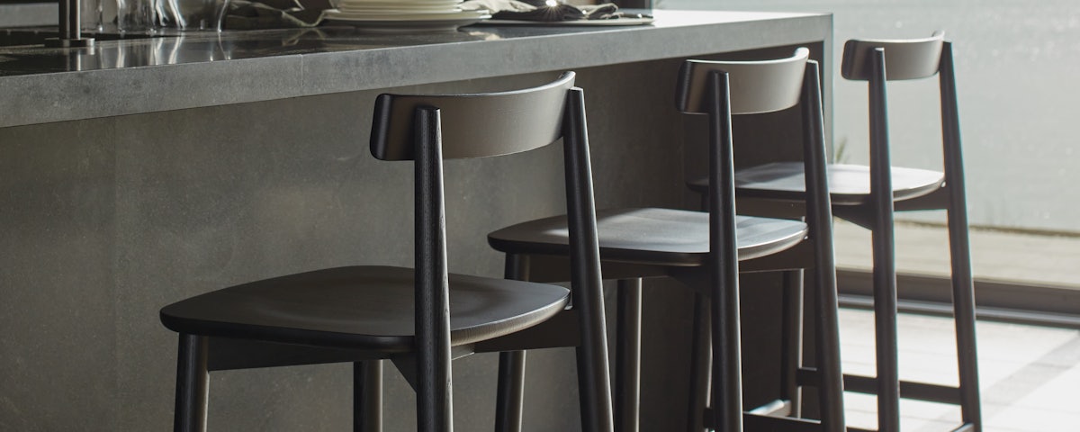 Lara Stool