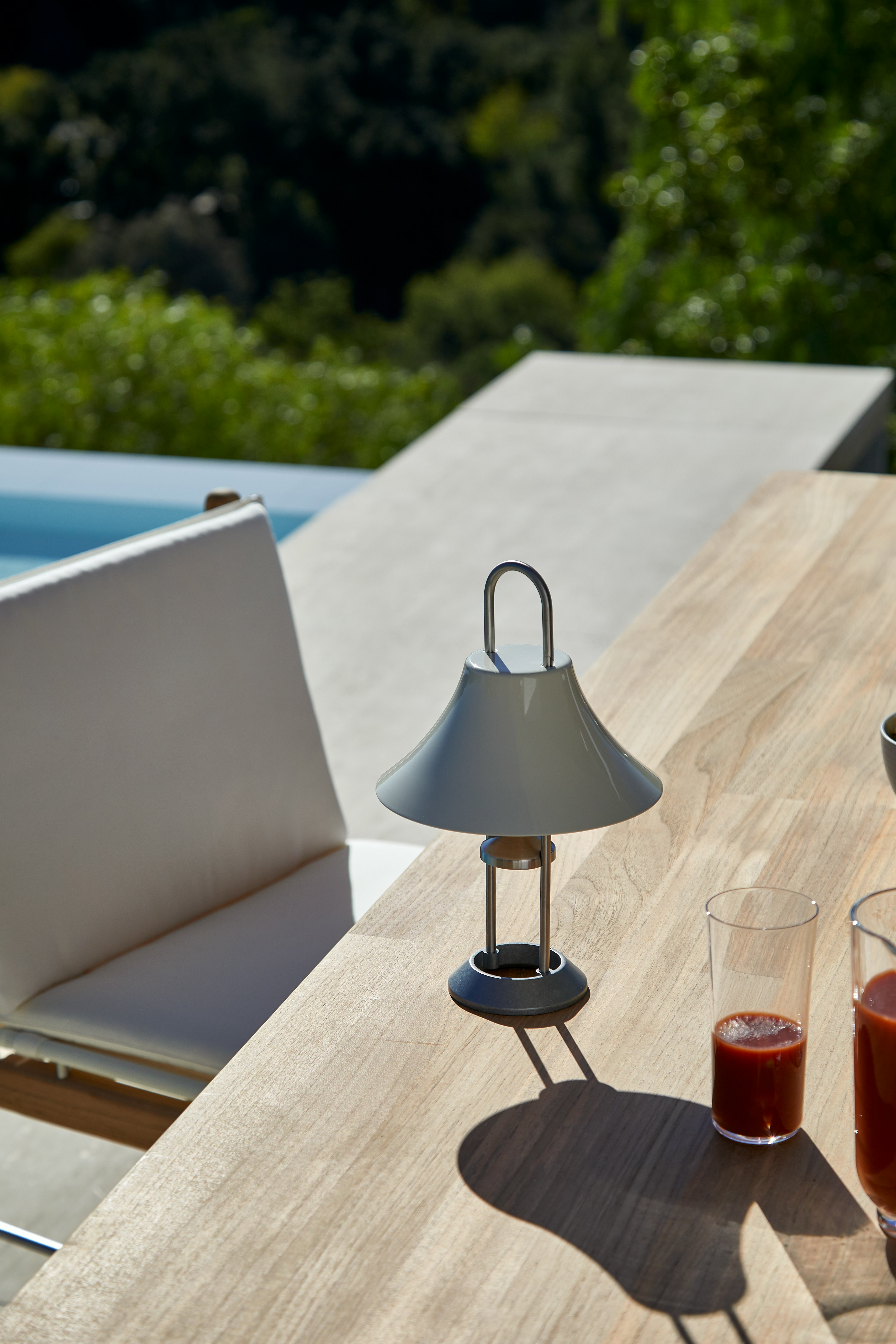 Mousqueton Portable Outdoor Lamp