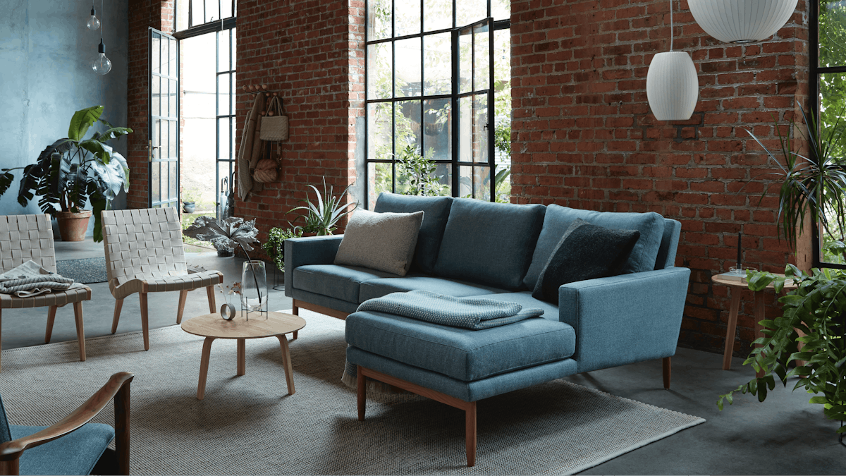 Raleigh Sectional with Chaise