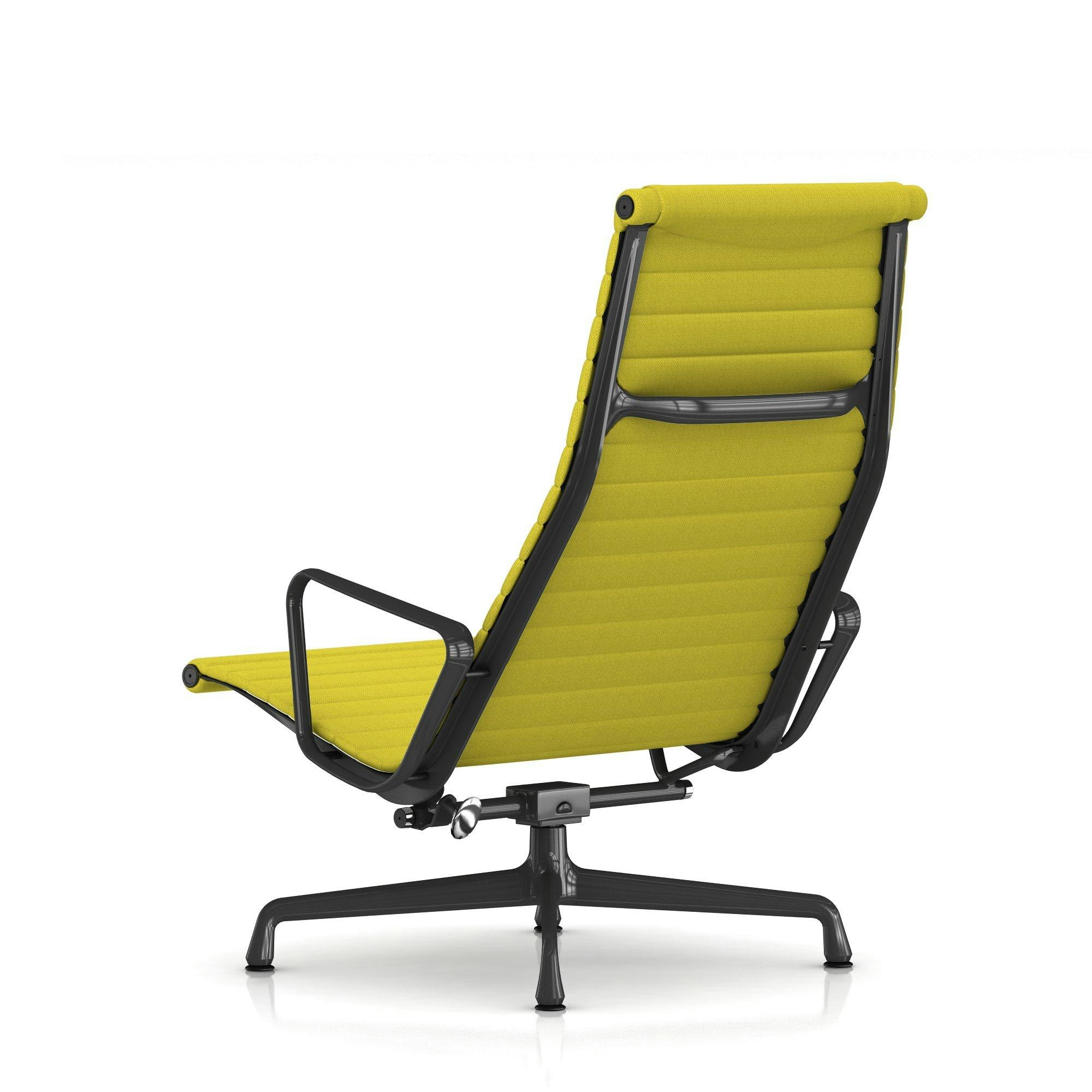 Eames Aluminum Group Lounge Chair