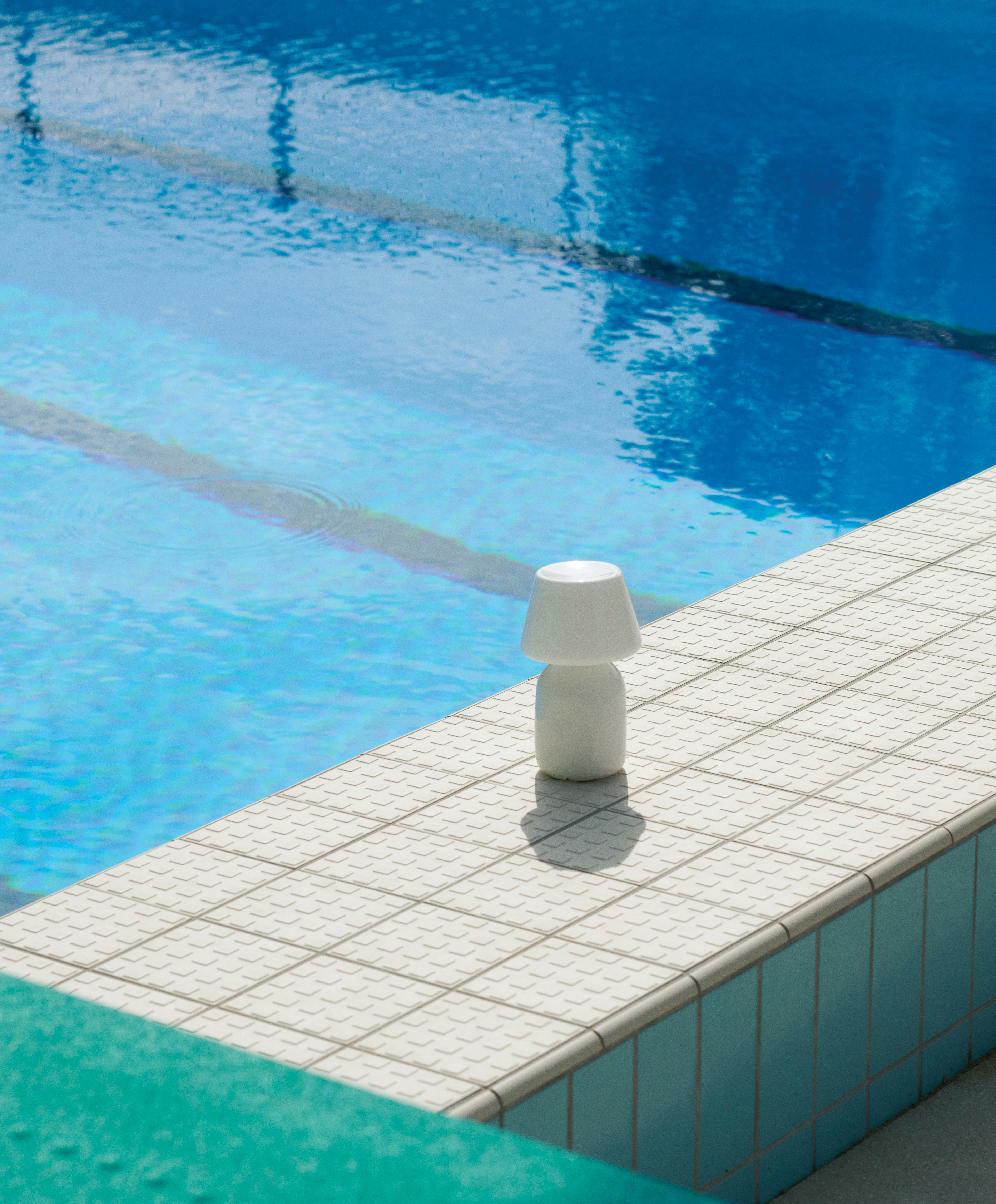 Apollo Portable Lamp