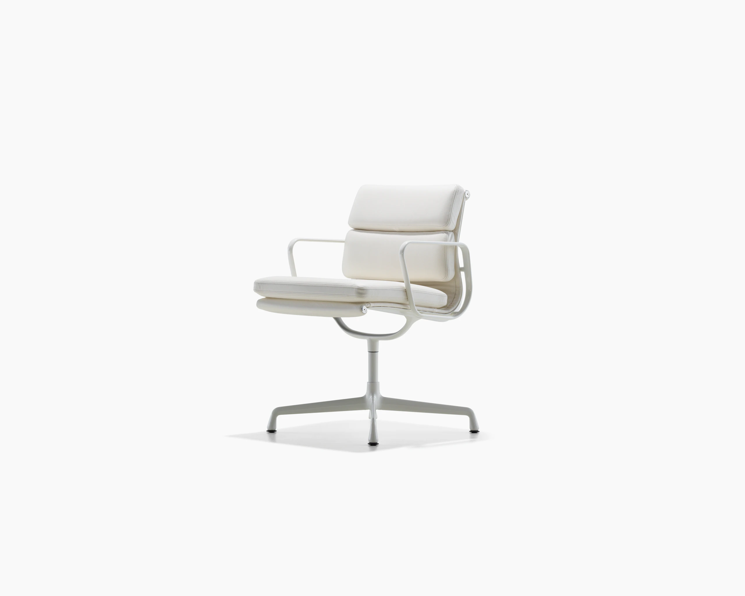 Eames Soft Pad Side Chair