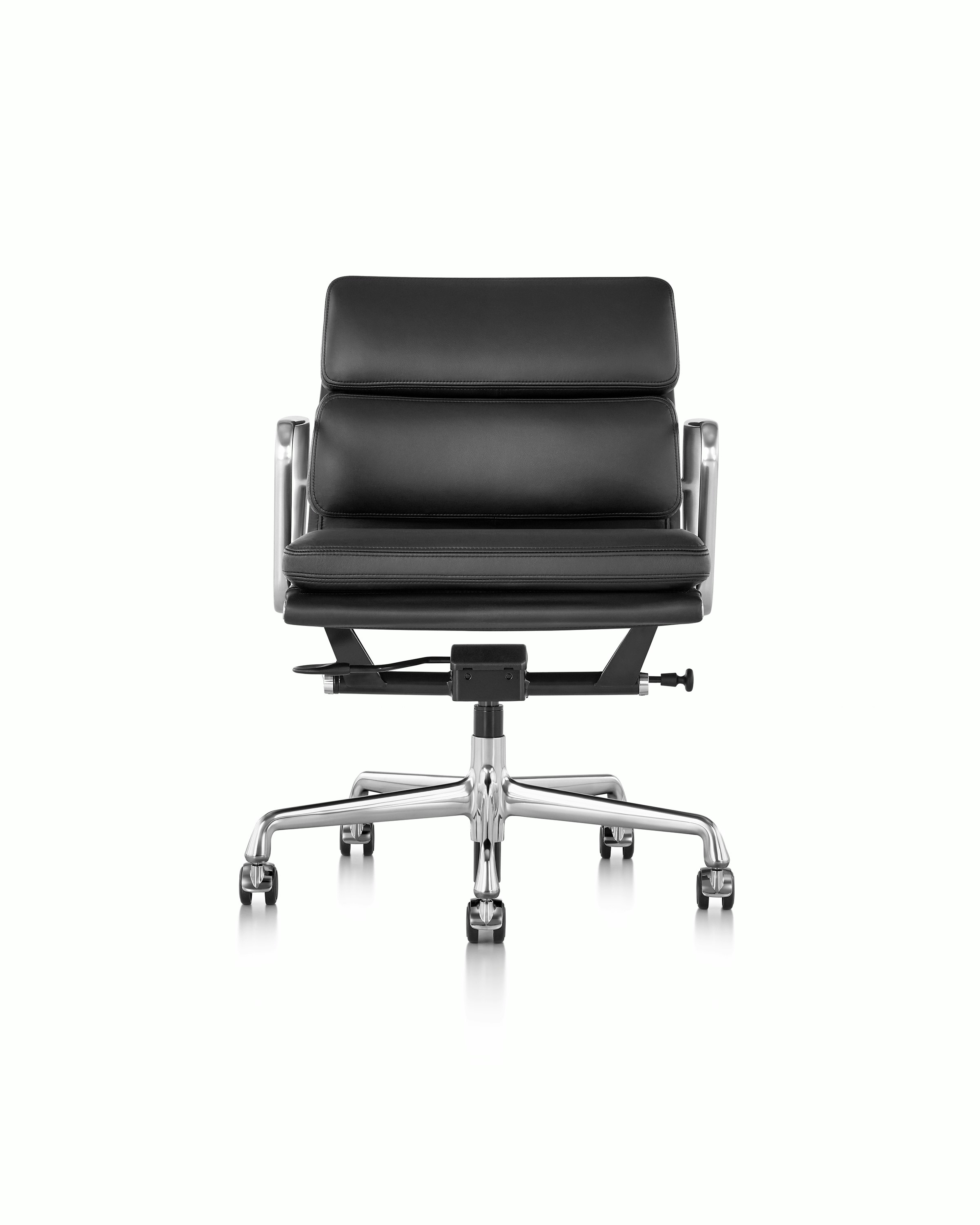 Eames Soft Pad Chair