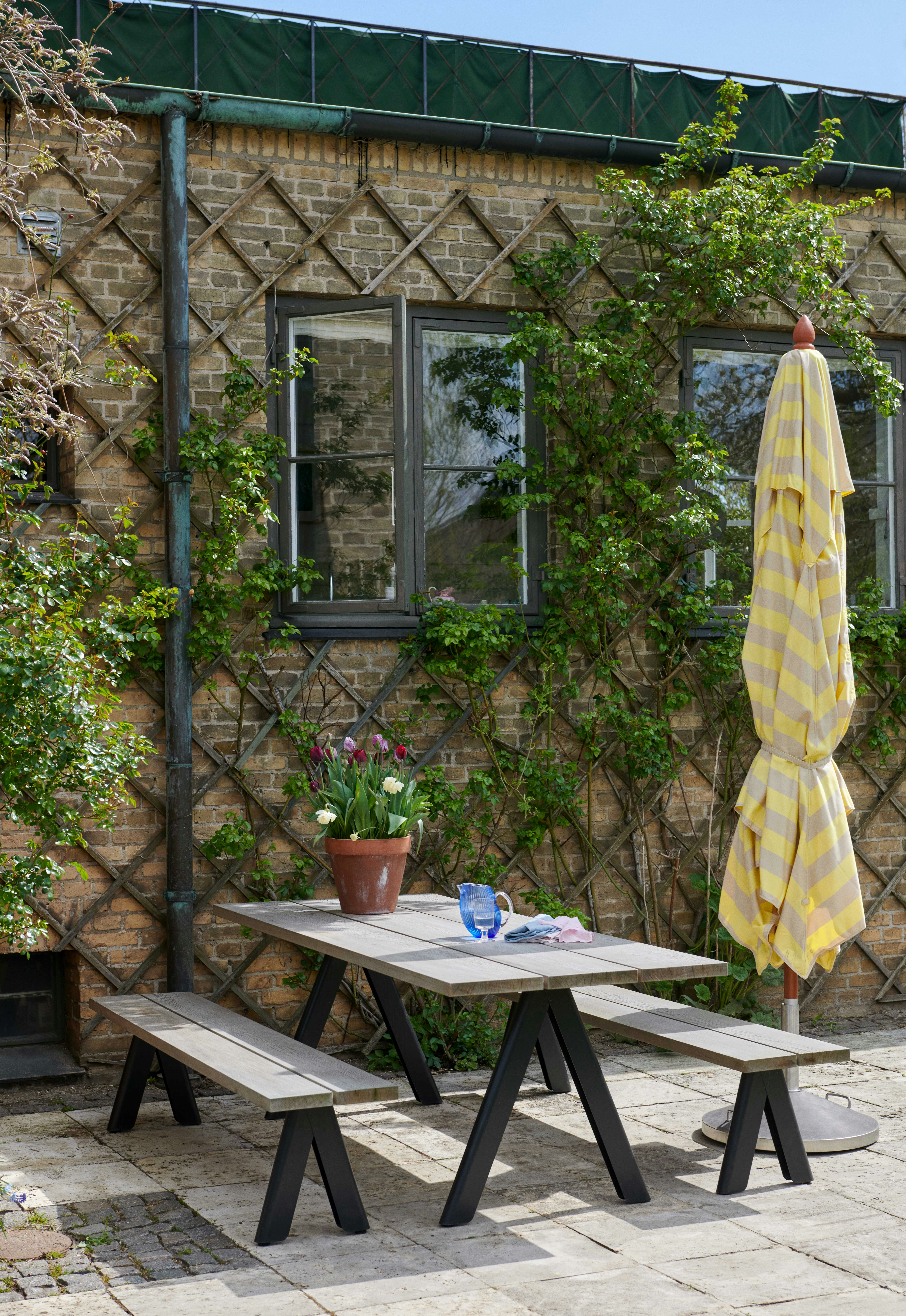 Messina Square Umbrella