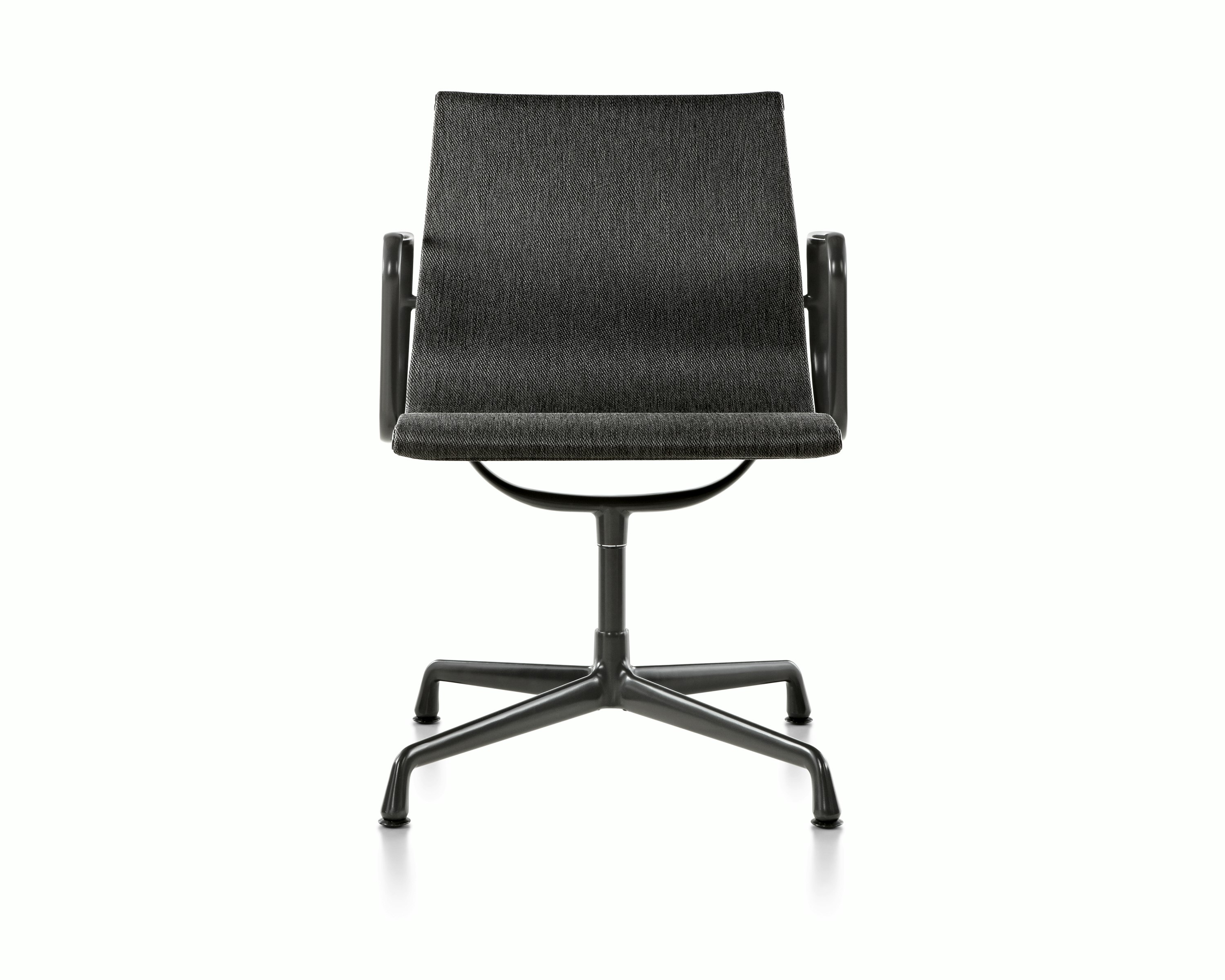 Eames Aluminum Group Chair Outdoor