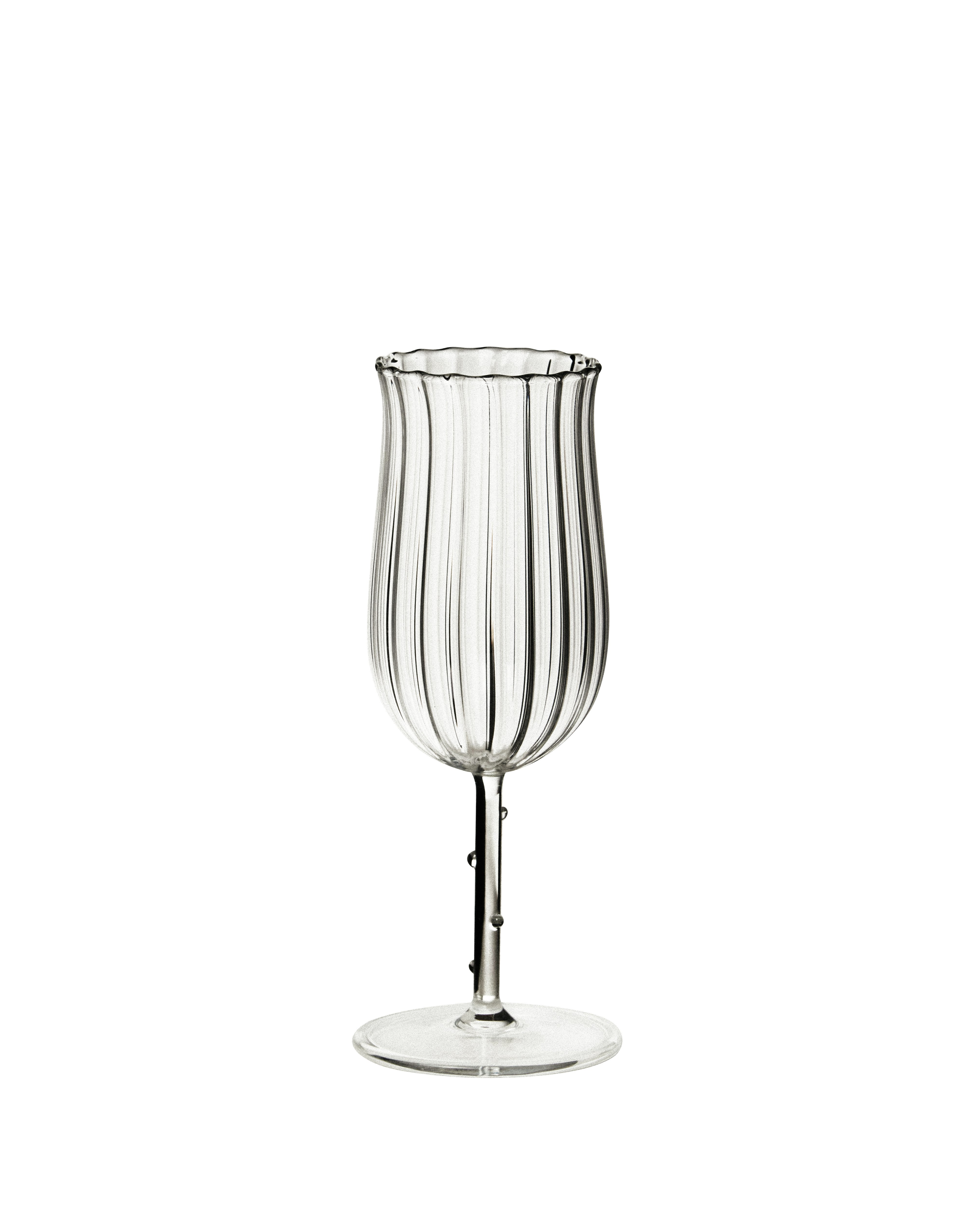 Tulip Wine Glass Set of 4