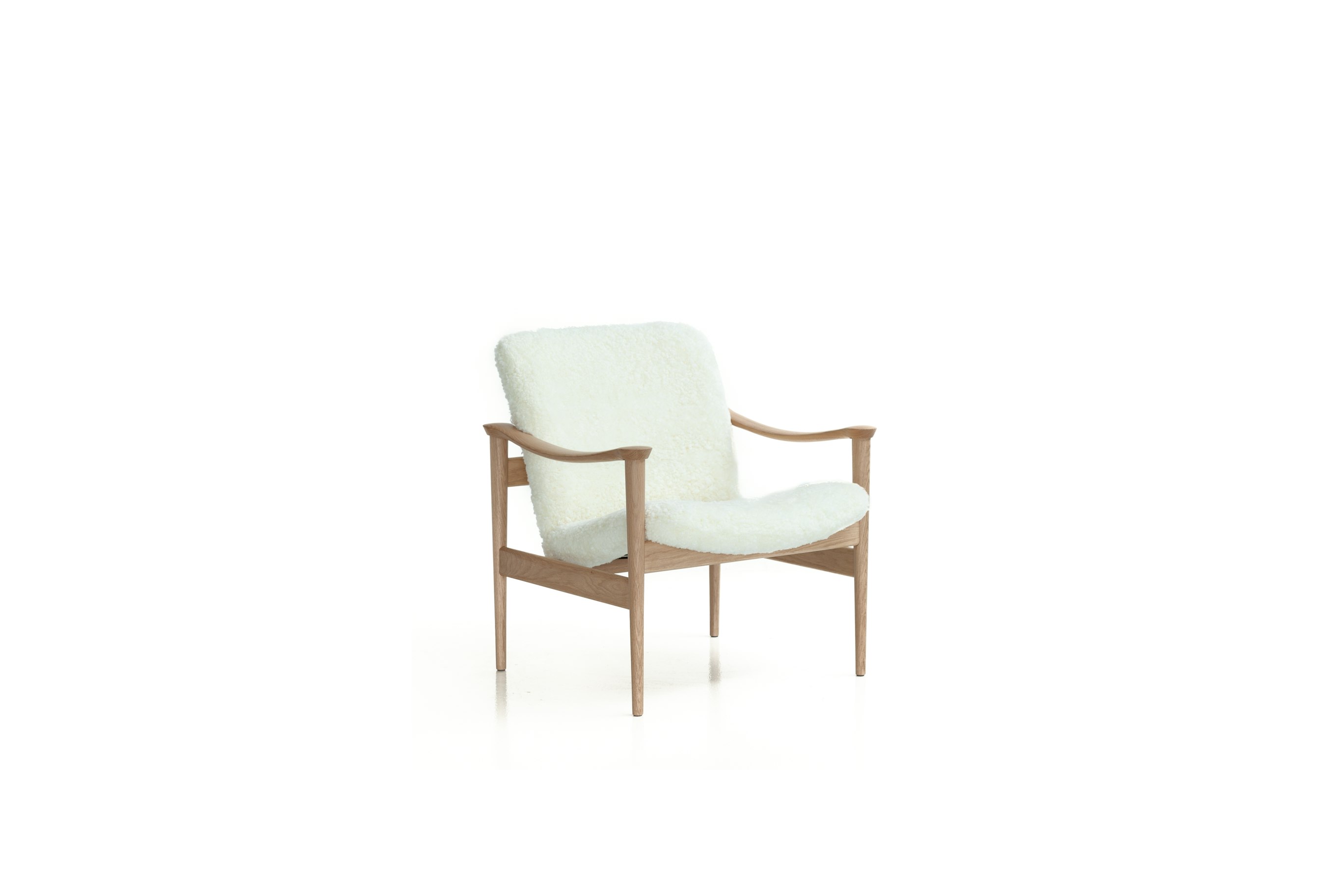Modell 711 Chair - Shearling, Off White, Oak