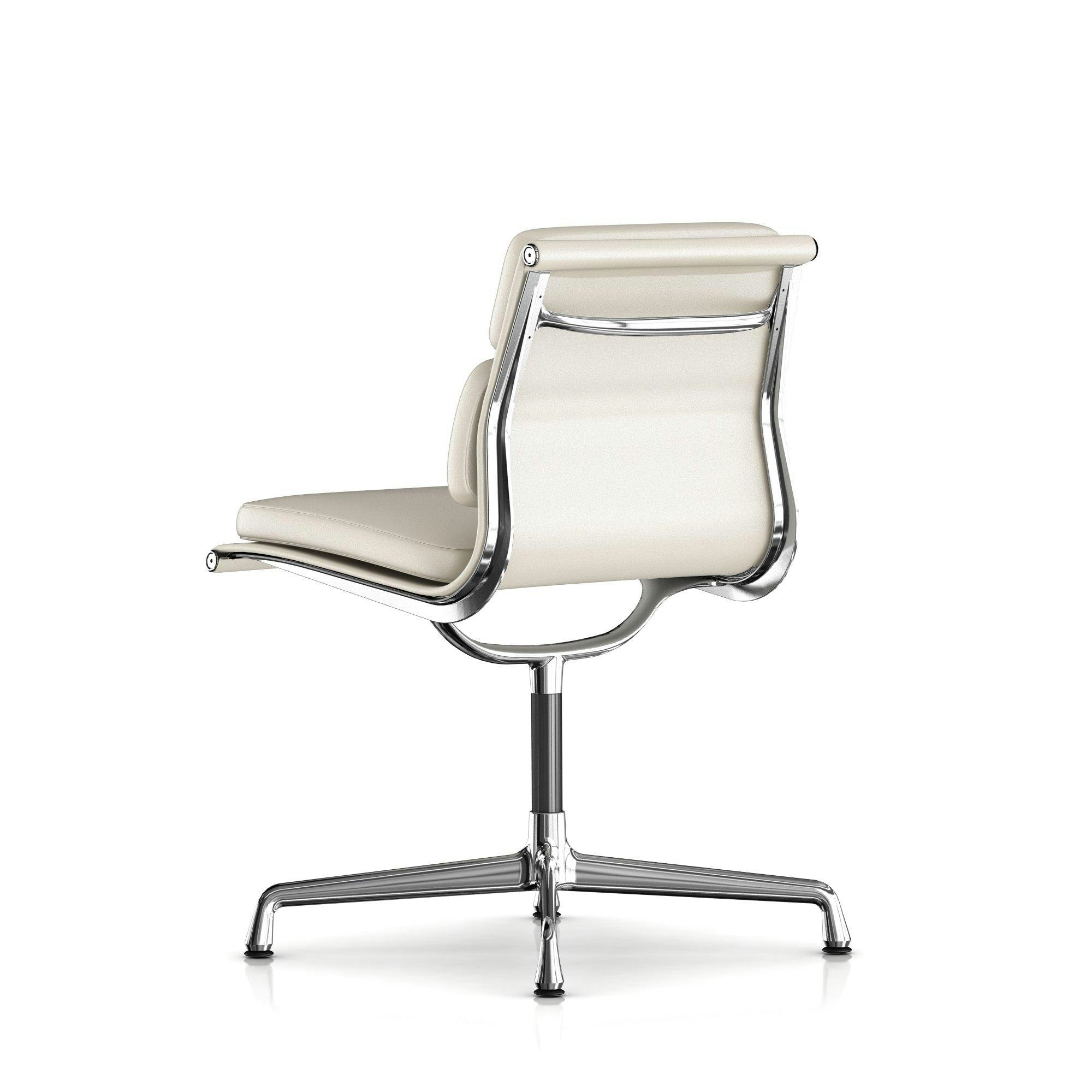 Eames Soft Pad Side Chair