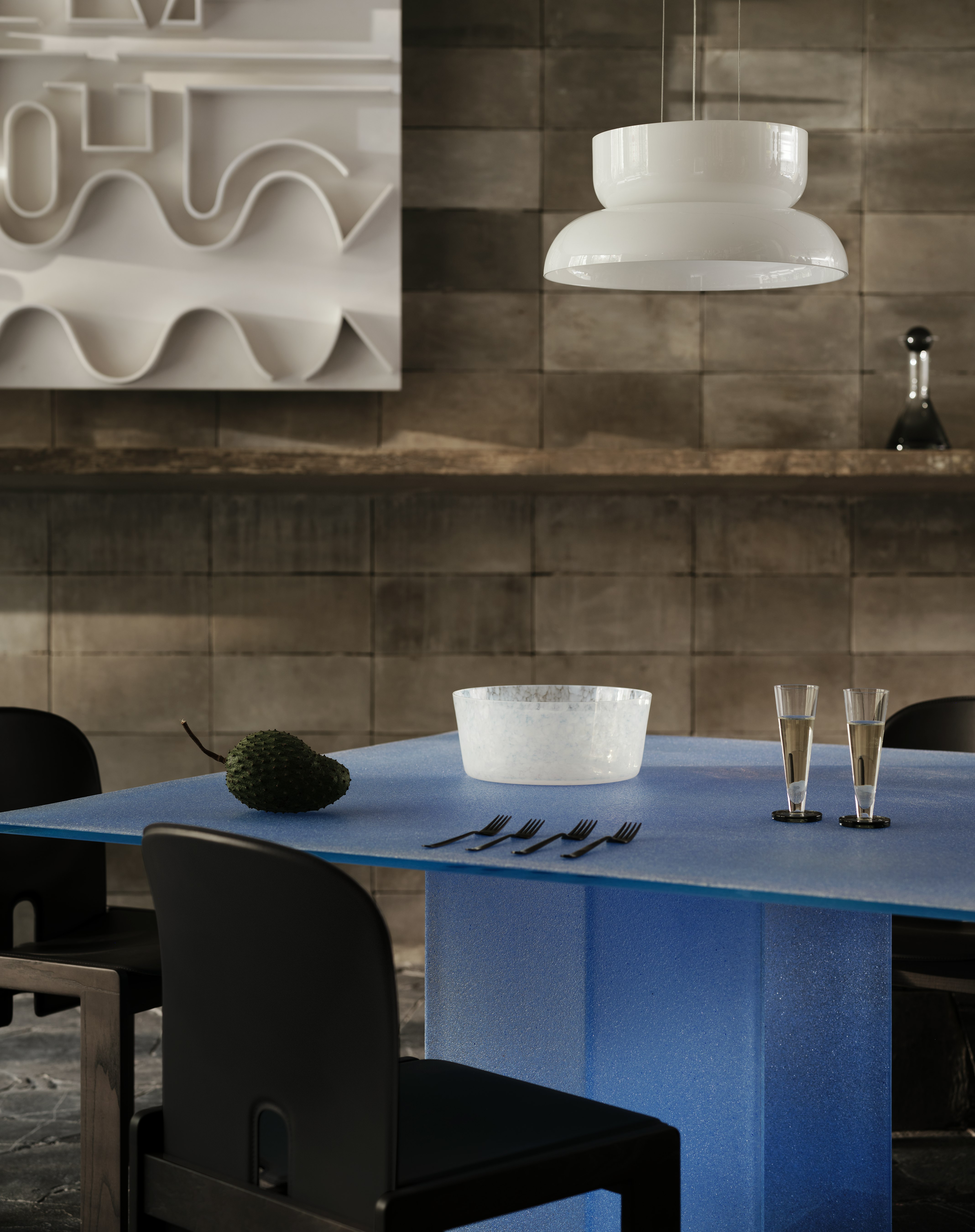 Simoon Glass Dining Table