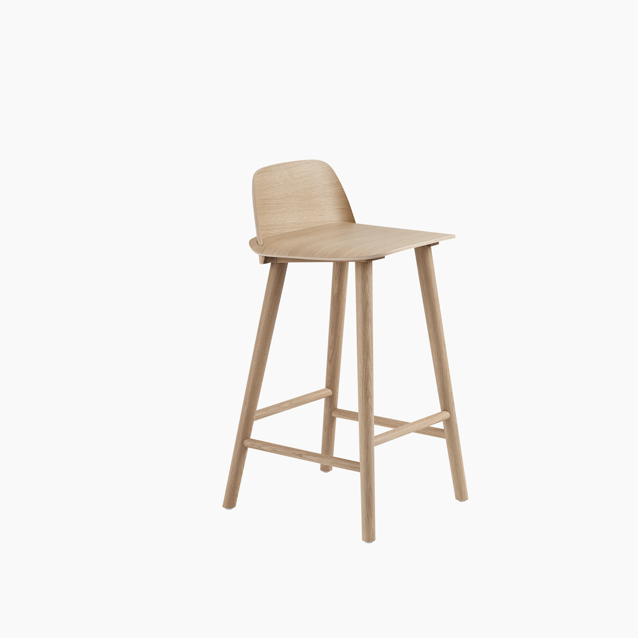 Nerd bar stool h65cm oak Muuto 5000x5000 hi res