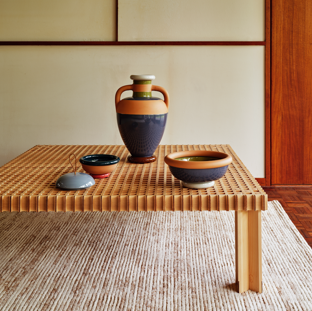 Ikiperu Vase, Cup and Pyx in Sky Blue on Kyoto Coffee Table
