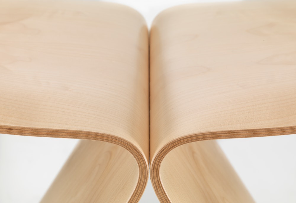 Yanagi Butterfly Stool in Maple