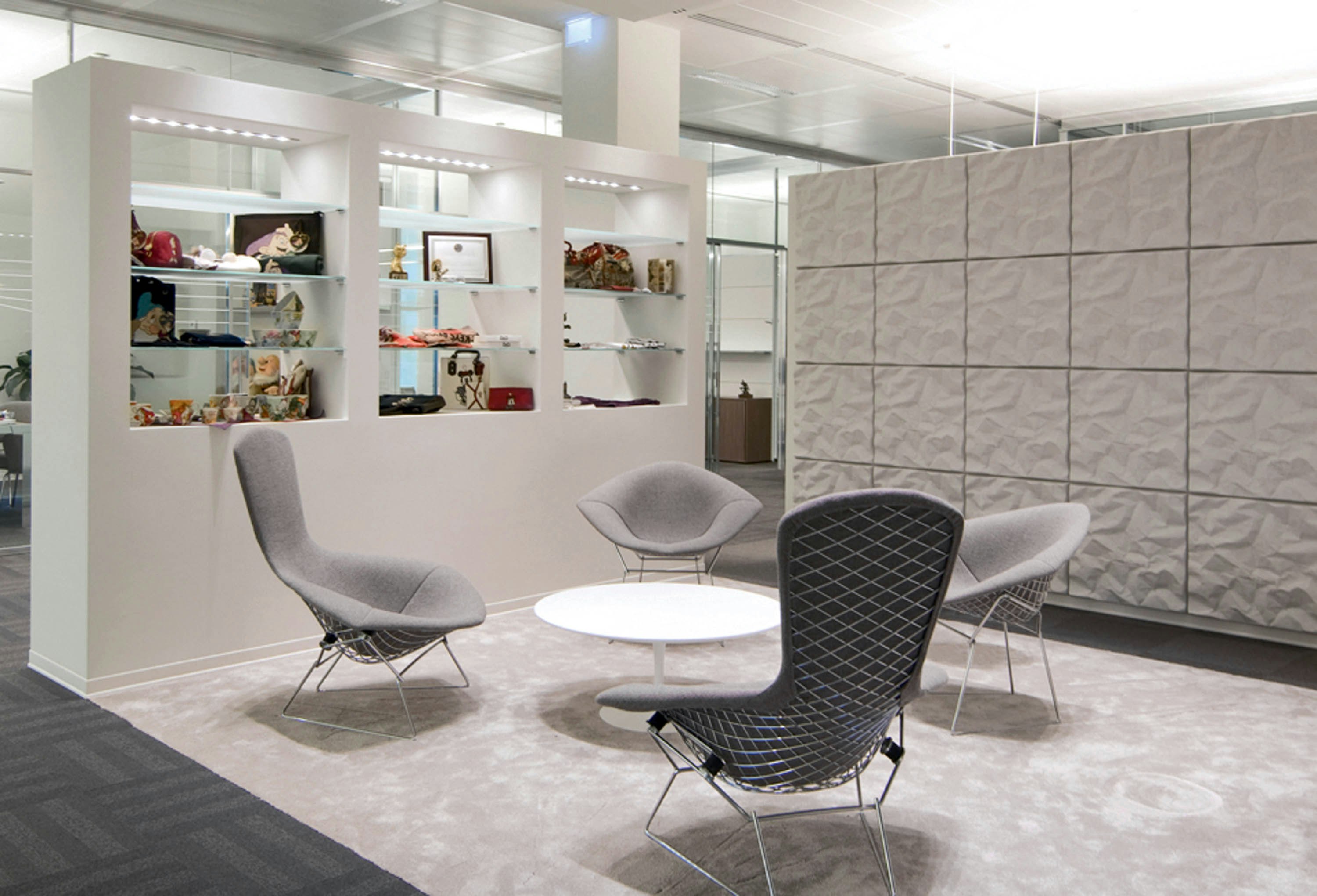 Saarinen Round Coffee Table