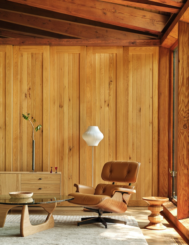 Eames Lounge Chair