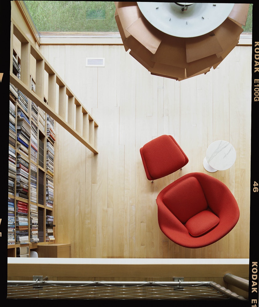 Womb™ Ottoman